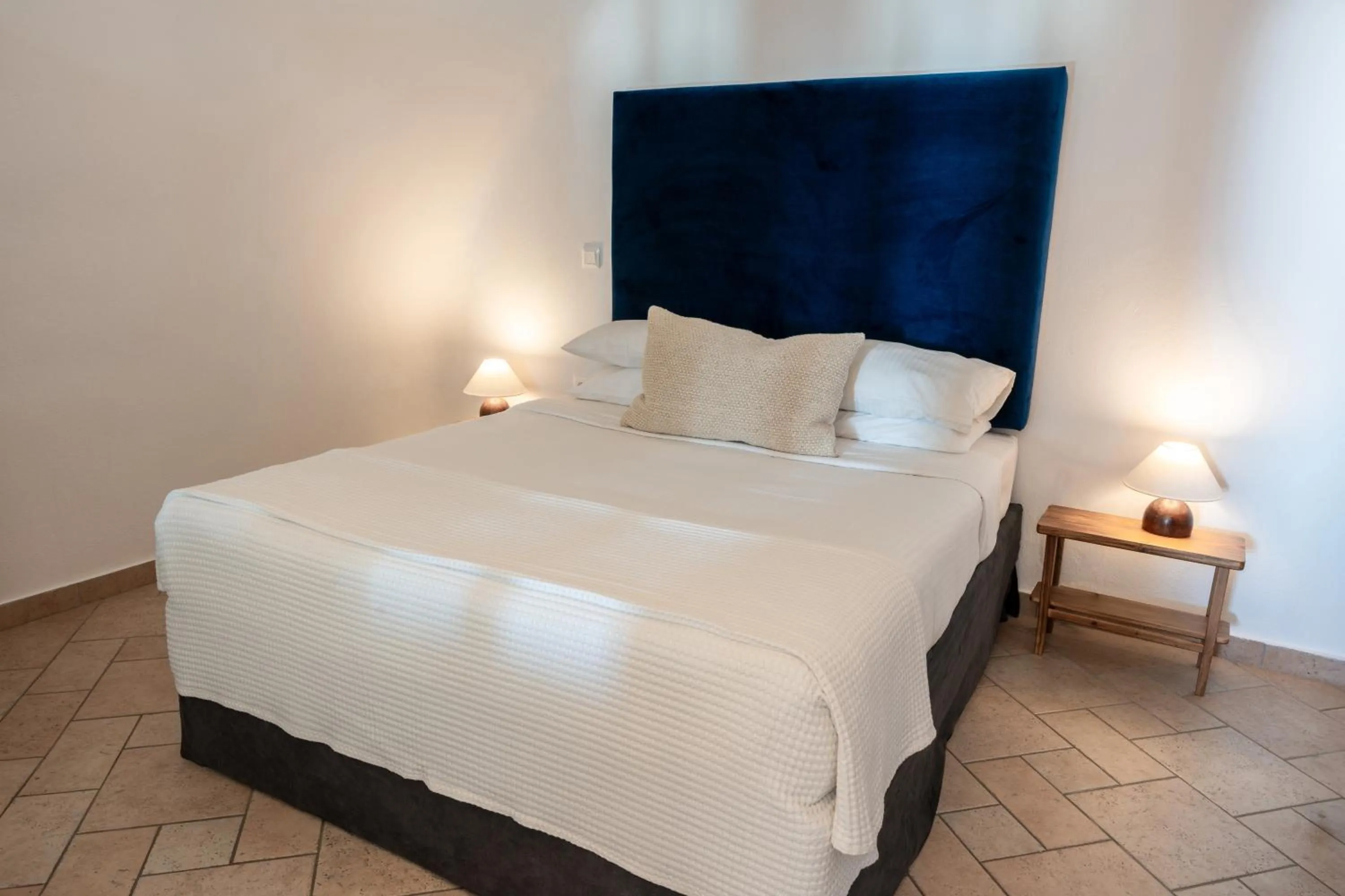 Bed in Mirabo Villas