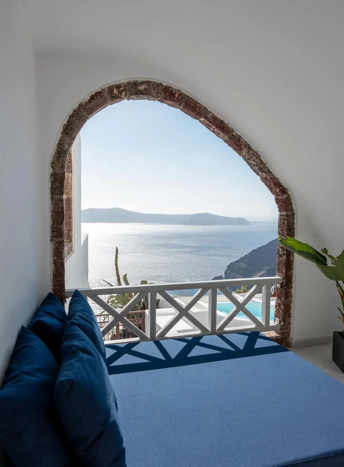 Two Bedroom Maisonette with Caldera View in Mirabo Villas Two Bedroom Maisonette with Caldera View in Mirabo Villas