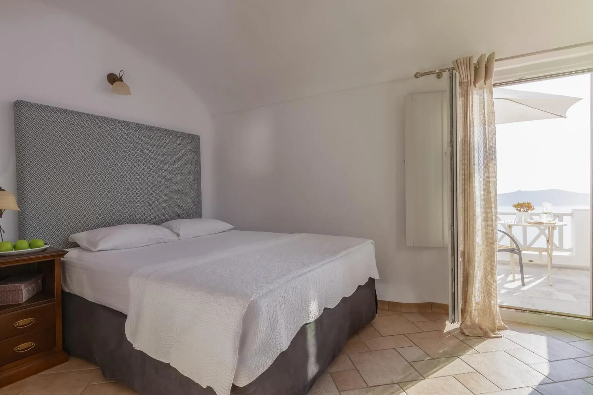 Bedroom, Bed in Mirabo Villas