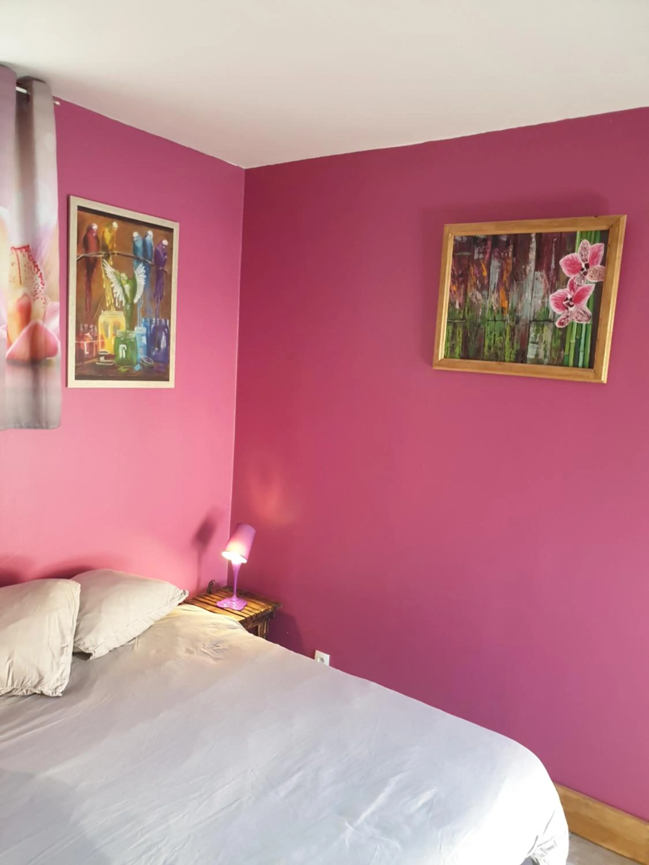 Bed in Domaine de Fontenelay