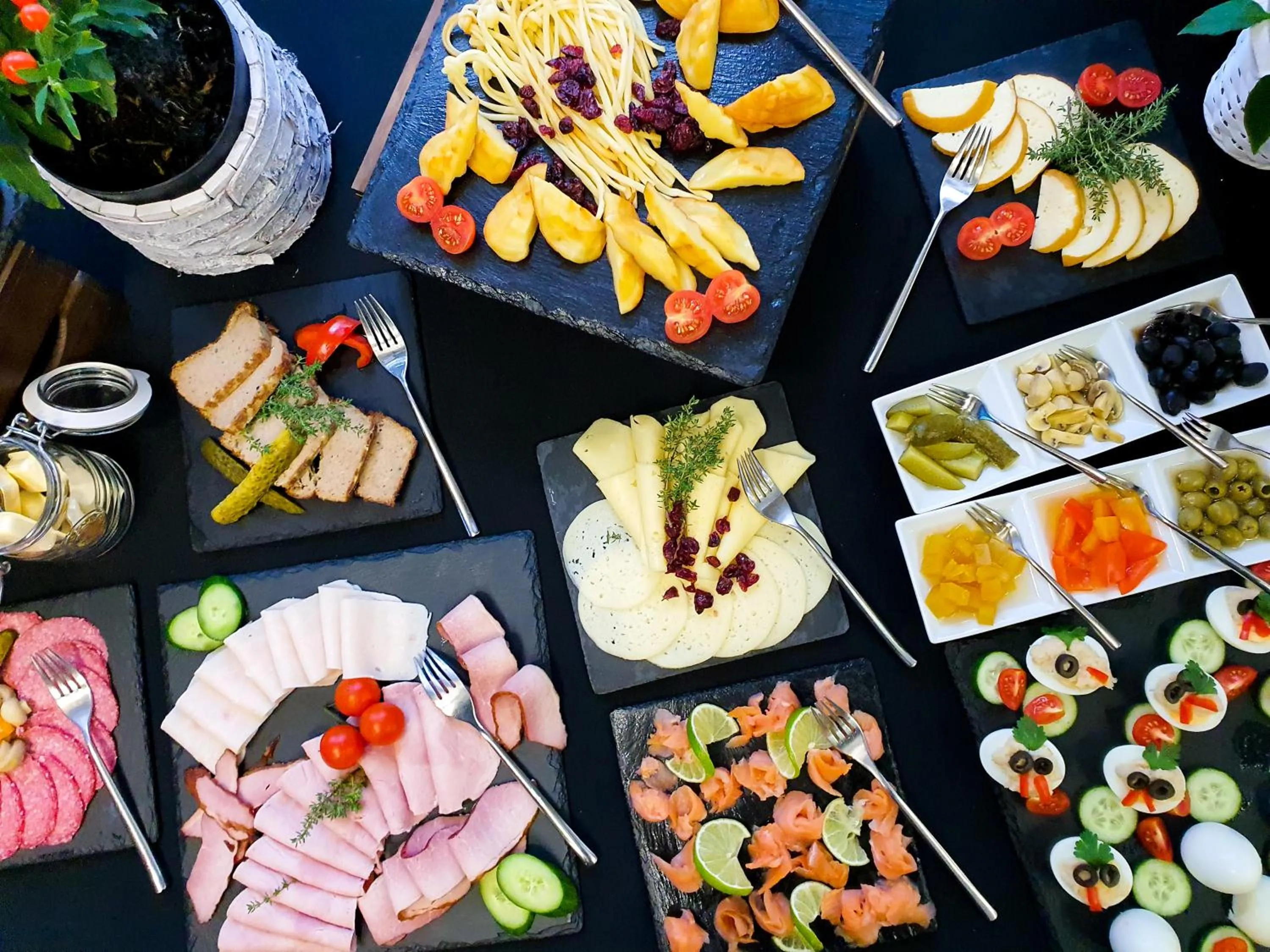 Buffet breakfast in Rysy Boutique Hotel