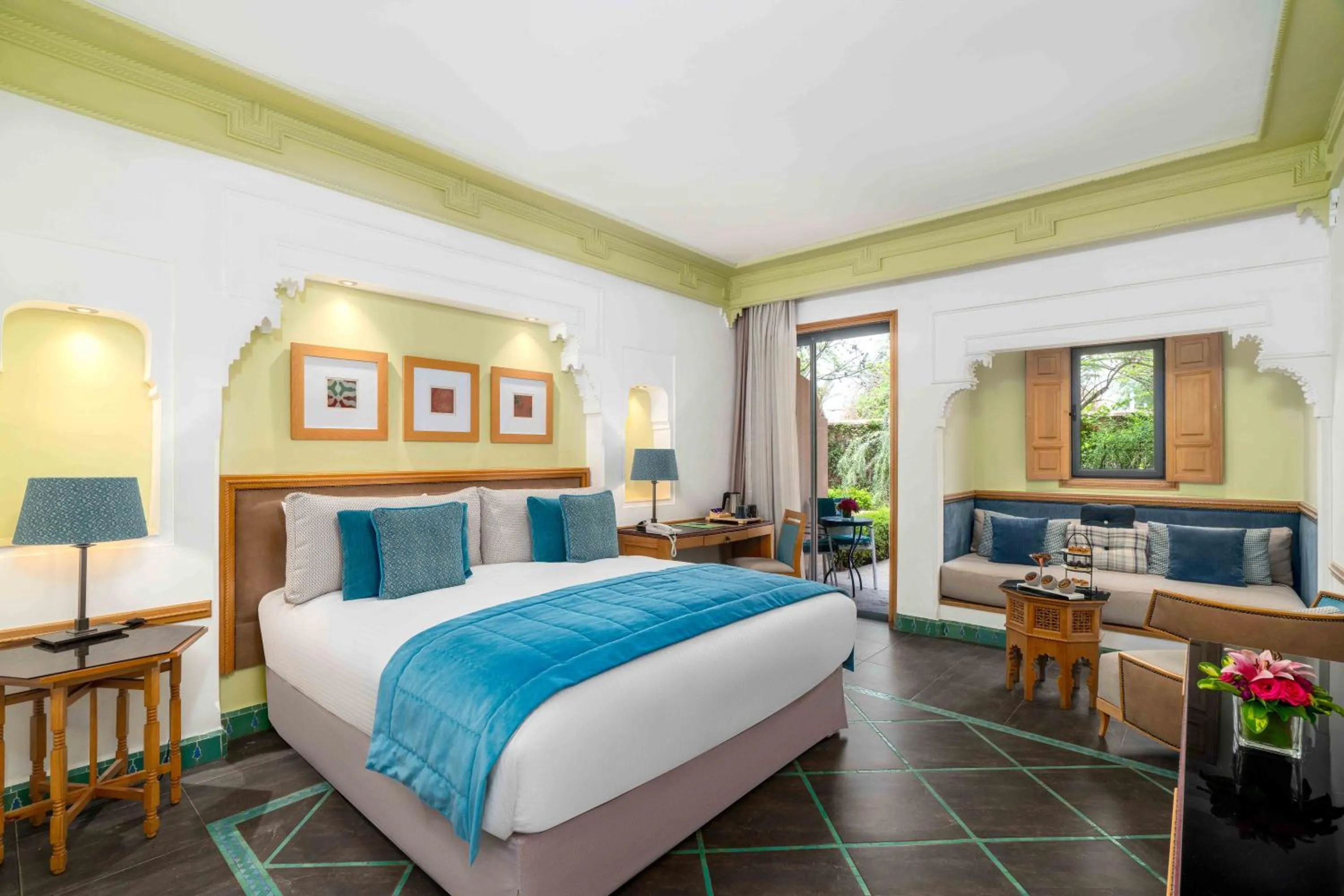 Photo of the whole room, Bed in Jaal Riad Resort