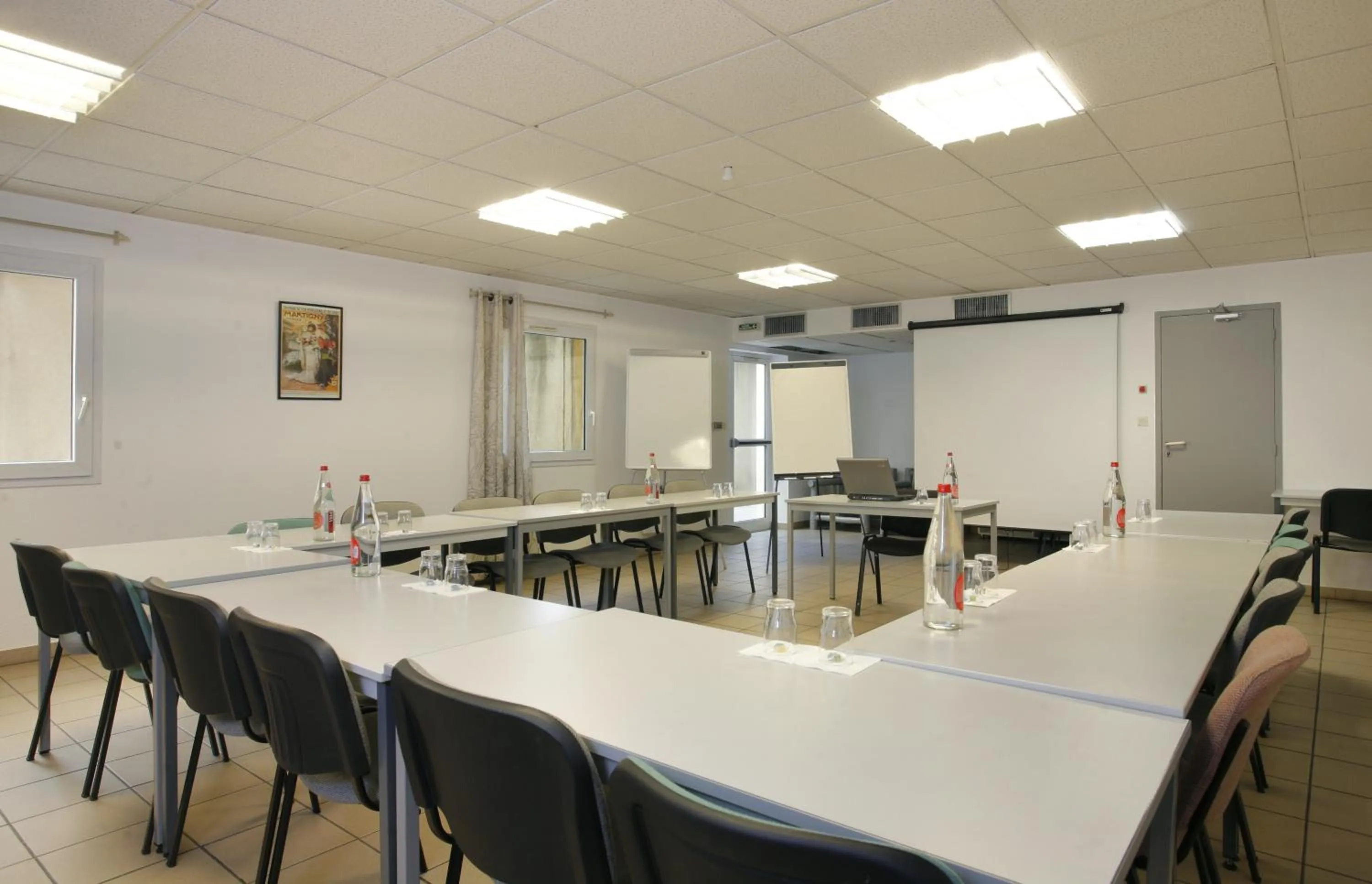 Business facilities in The Originals City, Hôtel La Belle Étape, Brignoles