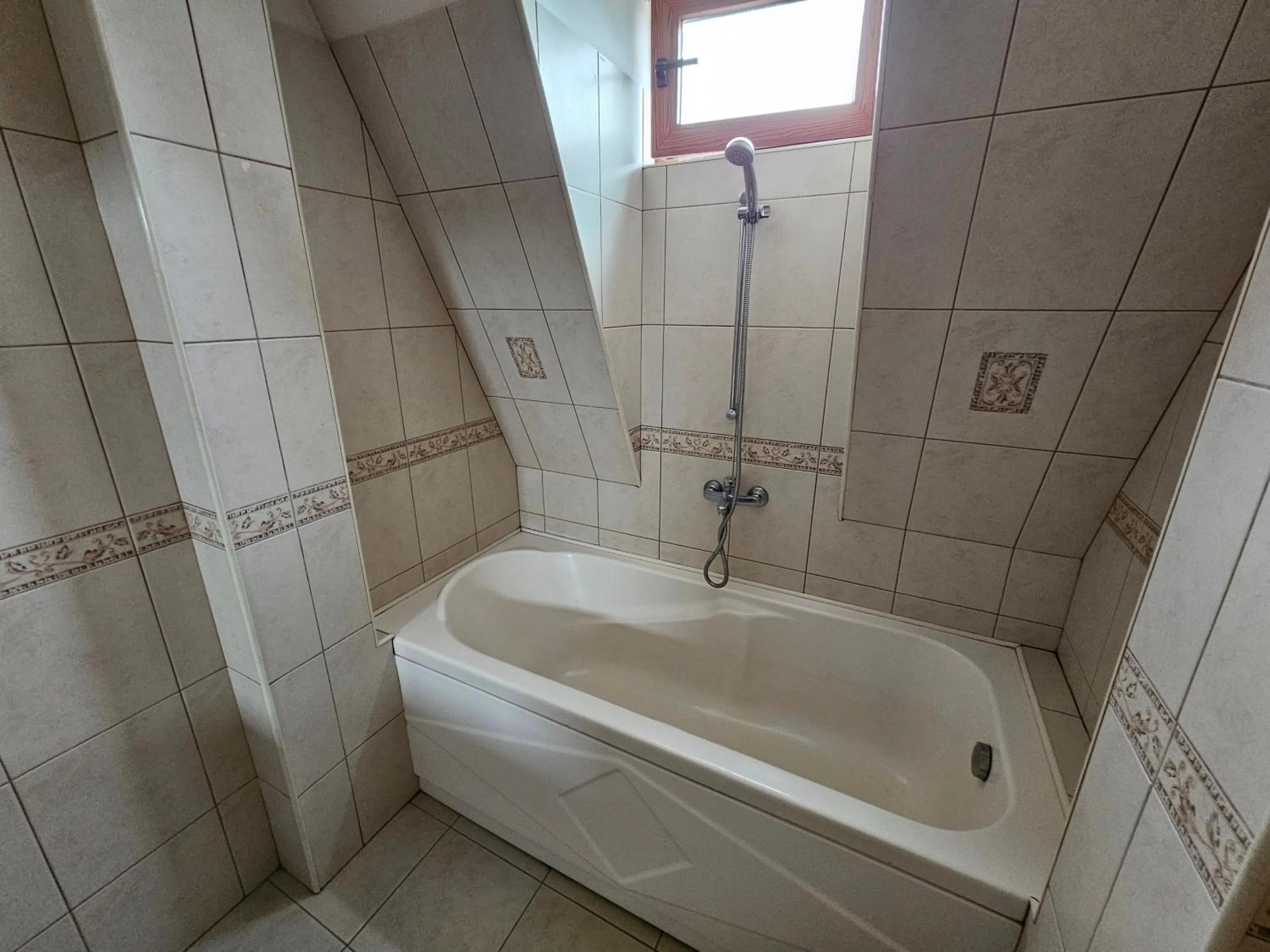 Shower in Hotel Racic Self-Check In