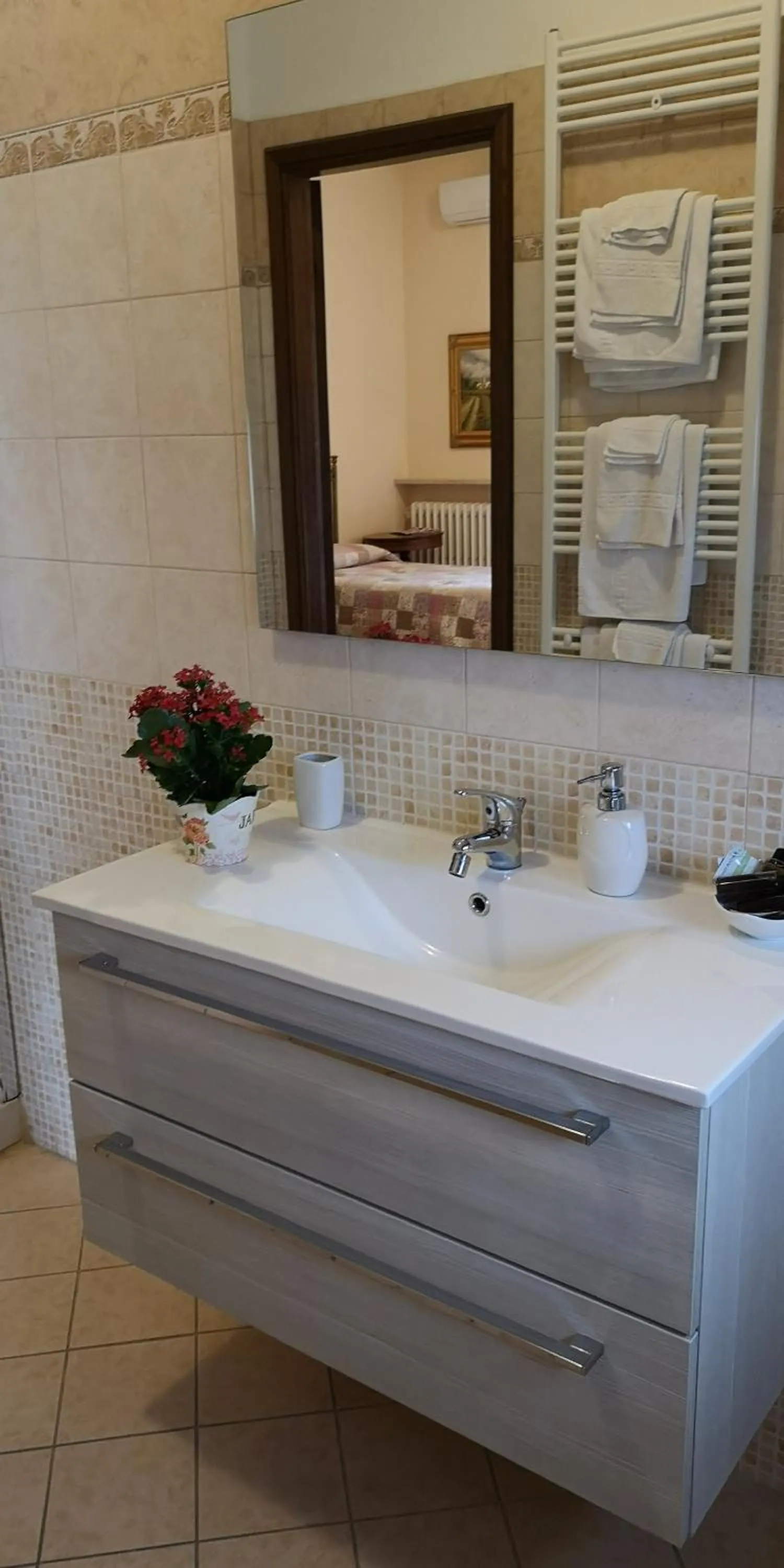 Bathroom in B&B Paola e Francesco