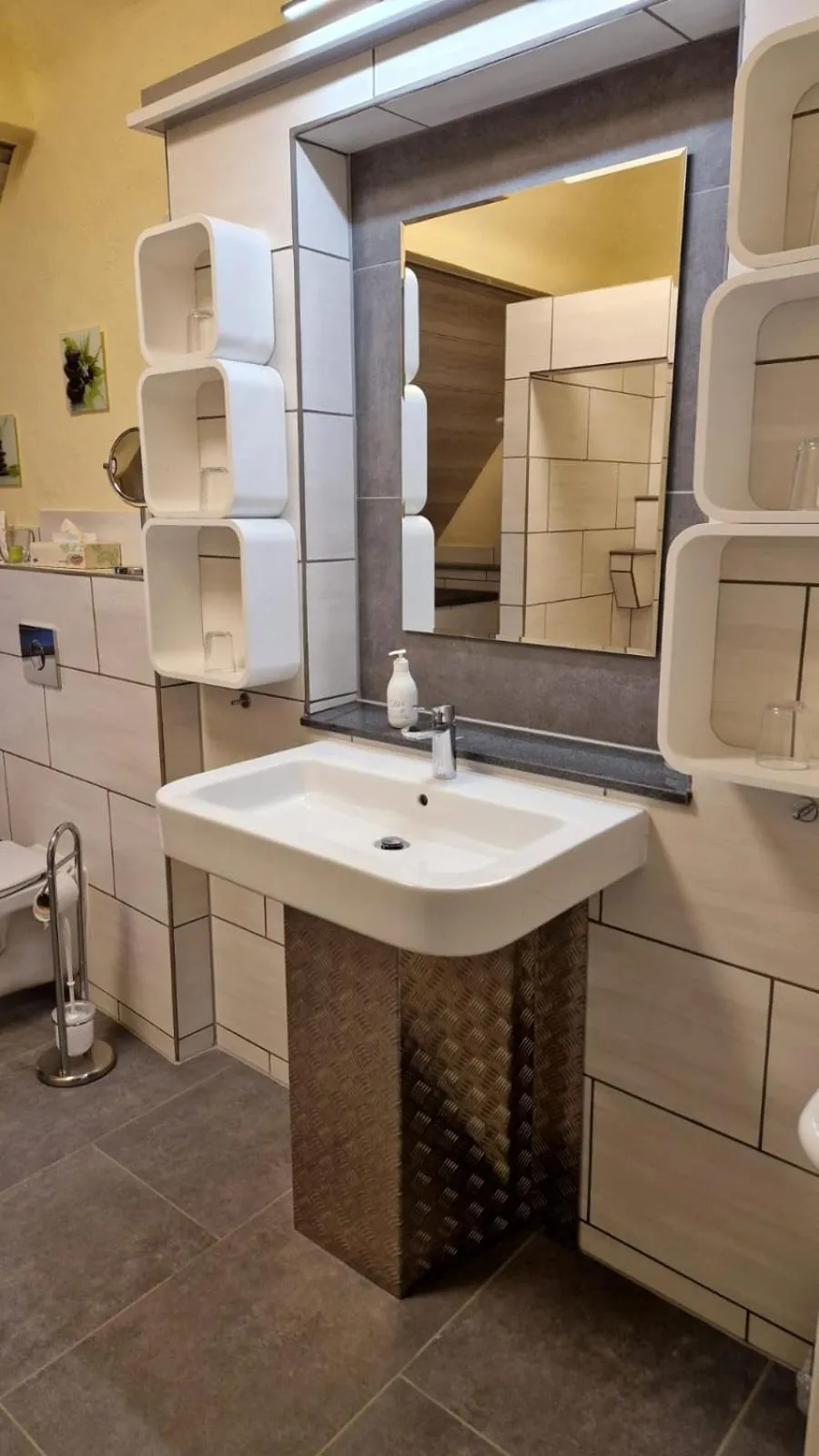 Bathroom in Apartmenthaus in Walle