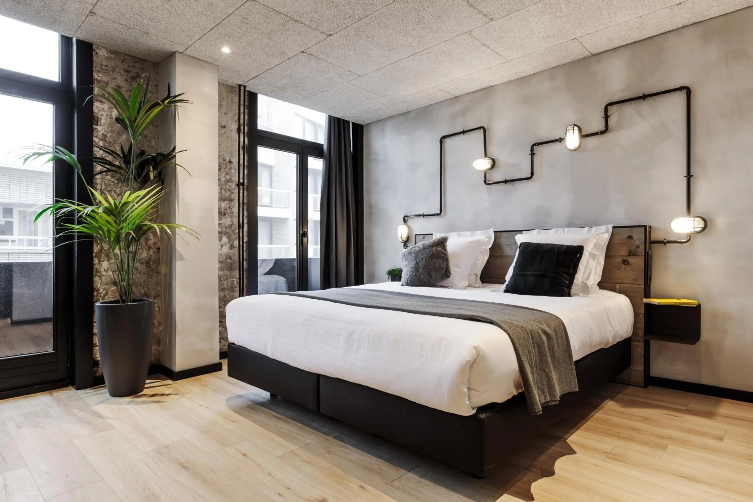 Bed in Upstairs Hotel