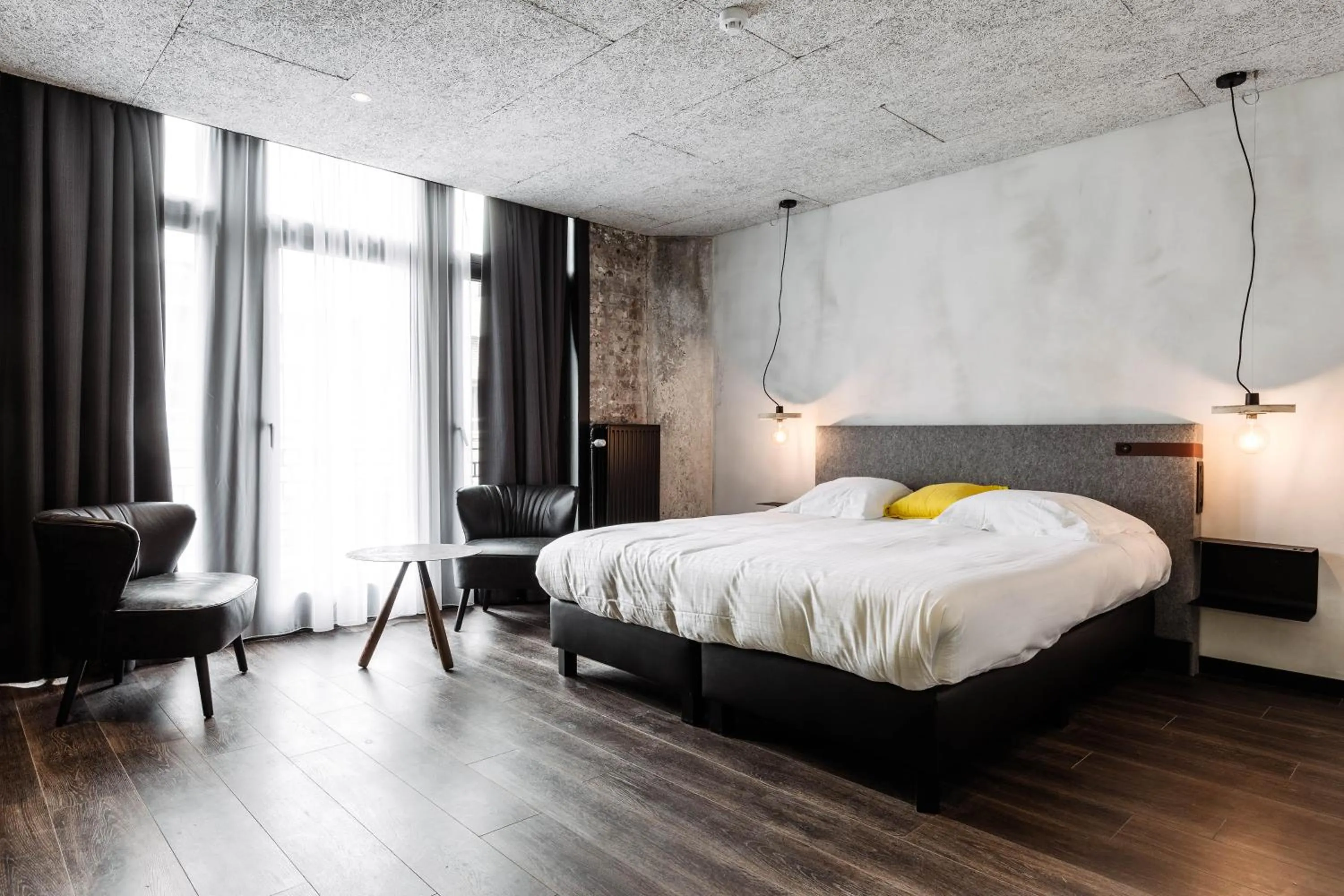 Bed in Upstairs Hotel