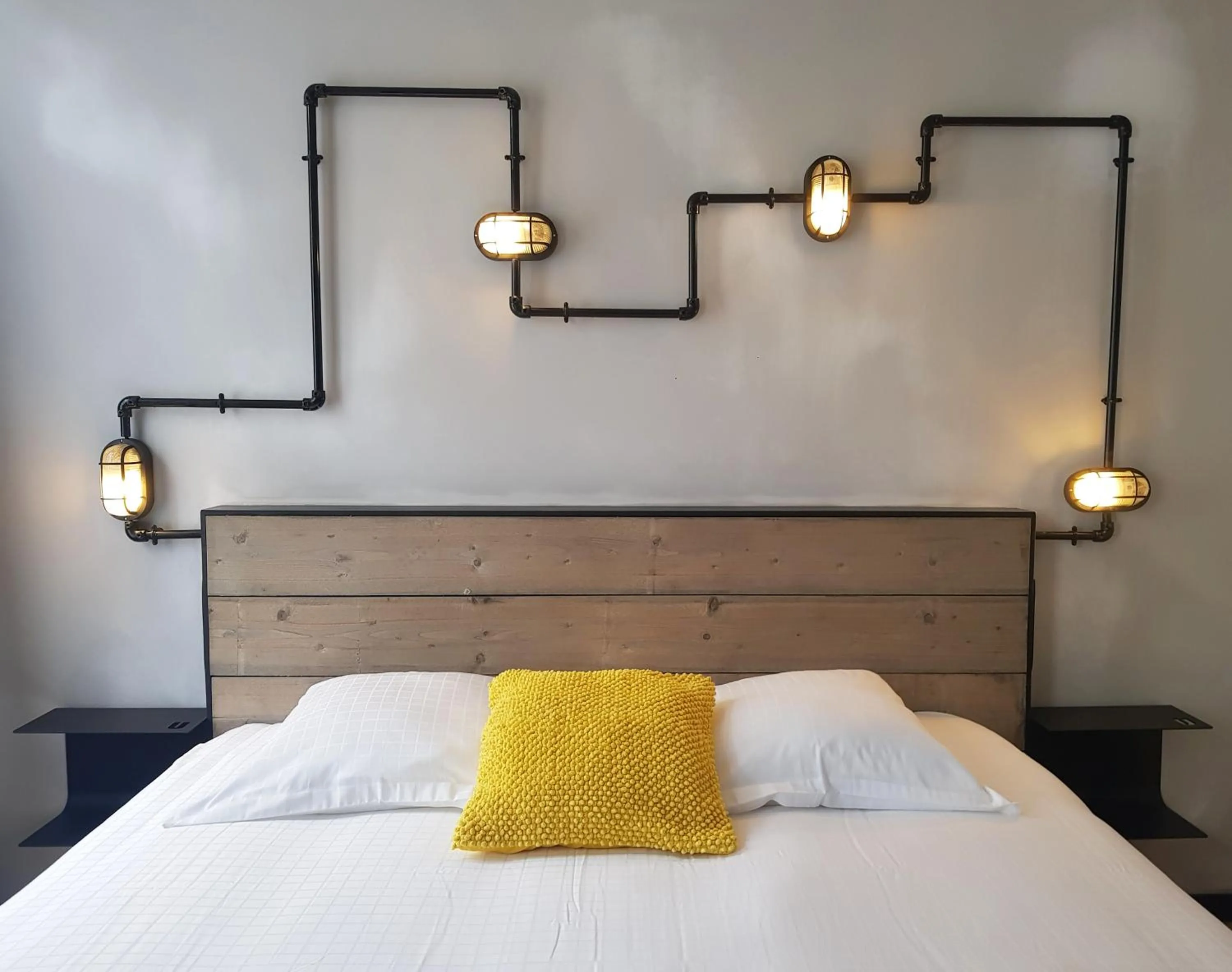 Bed in Upstairs Hotel