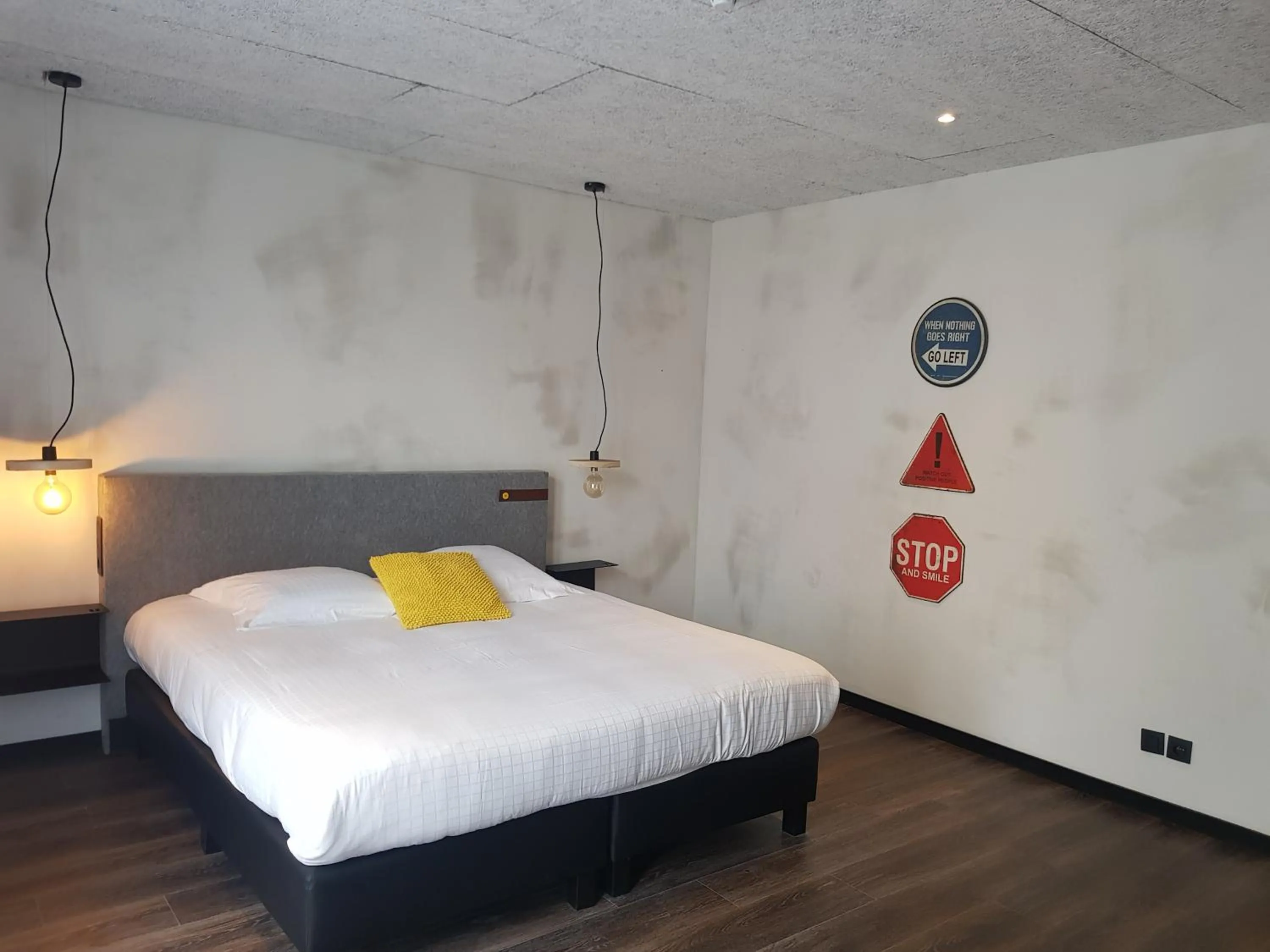 Bed in Upstairs Hotel