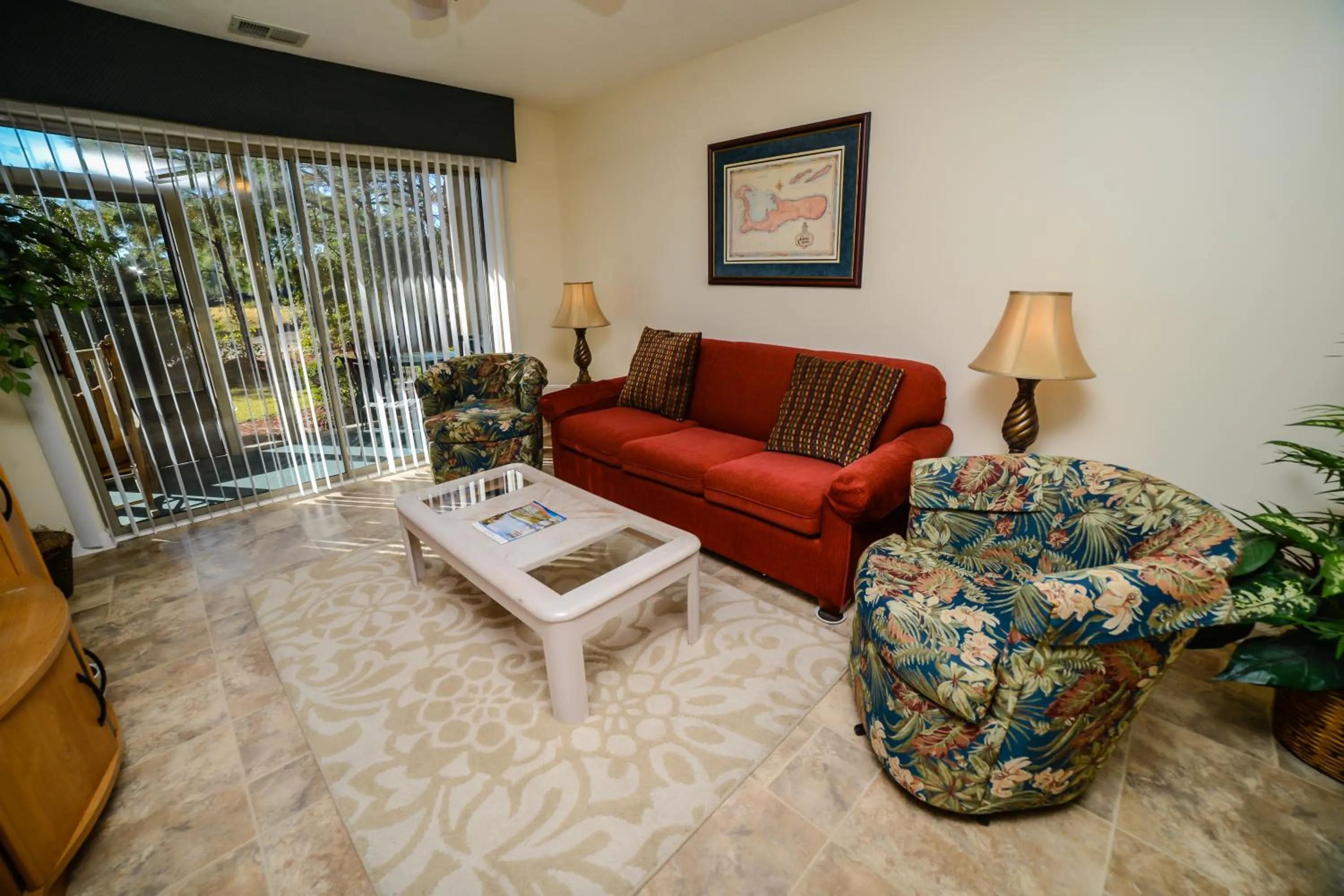 Living room in Litchfield Beach & Golf Resort