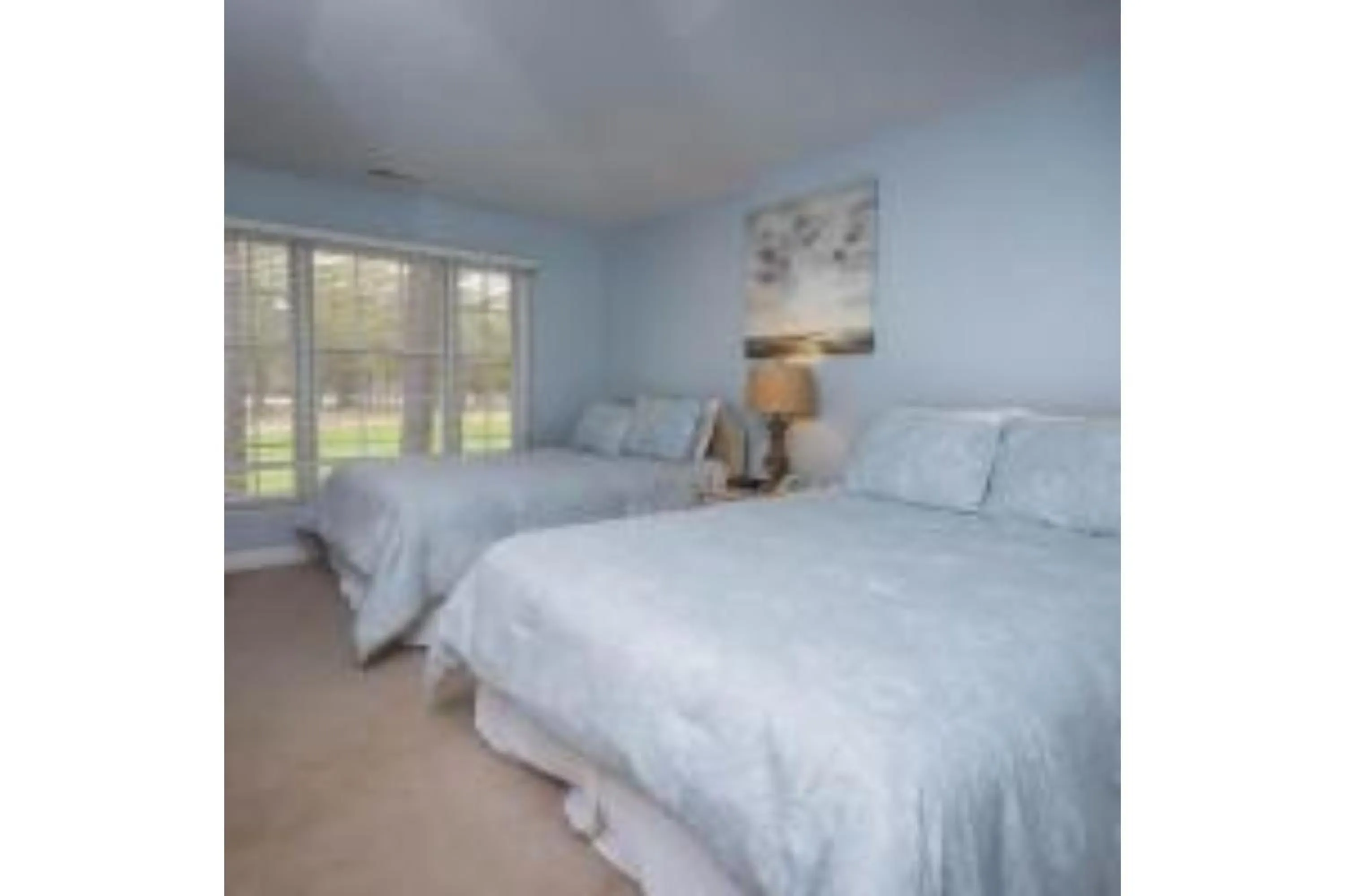 Bathroom, Bed in Litchfield Beach & Golf Resort