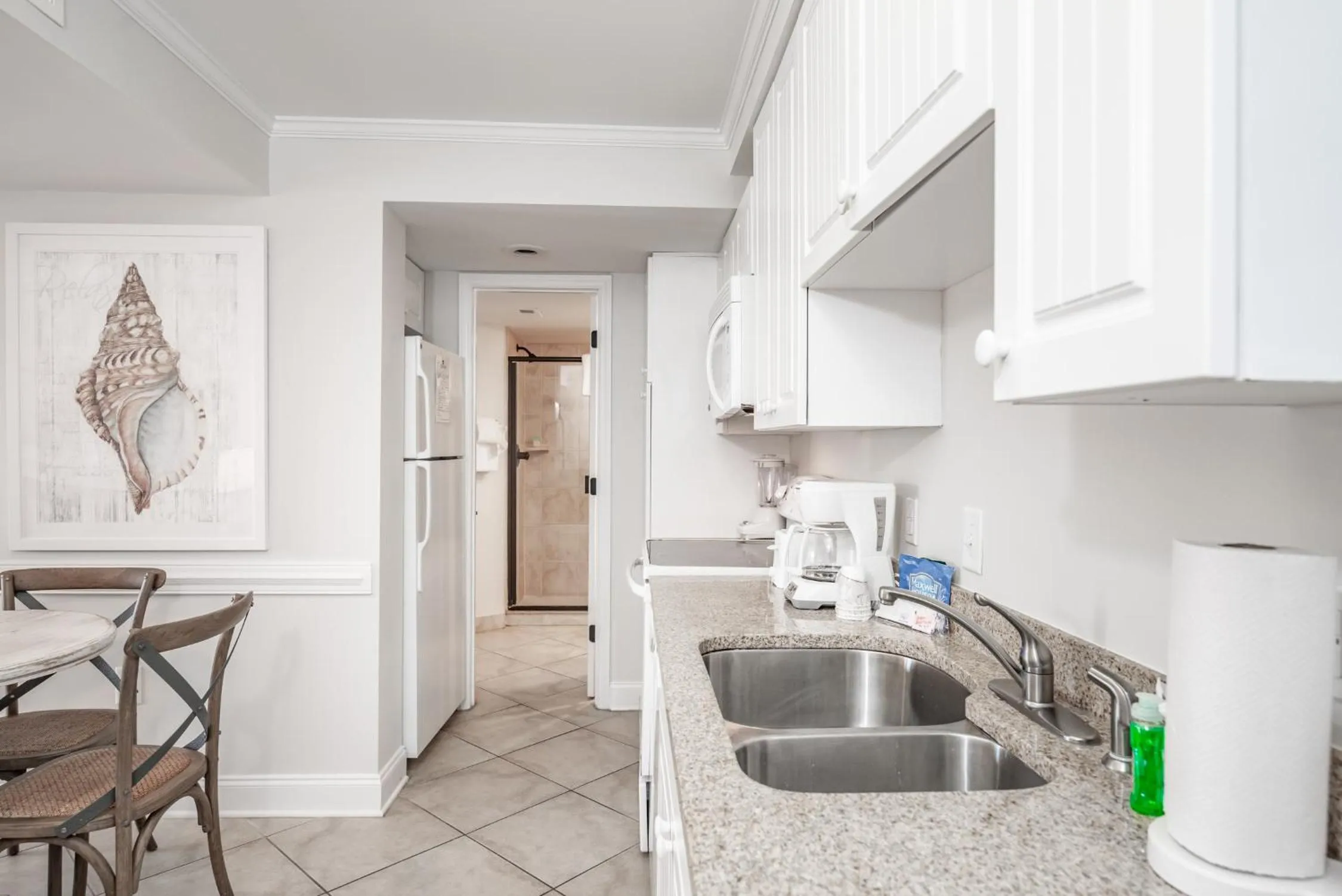 Kitchen or kitchenette in Litchfield Beach & Golf Resort