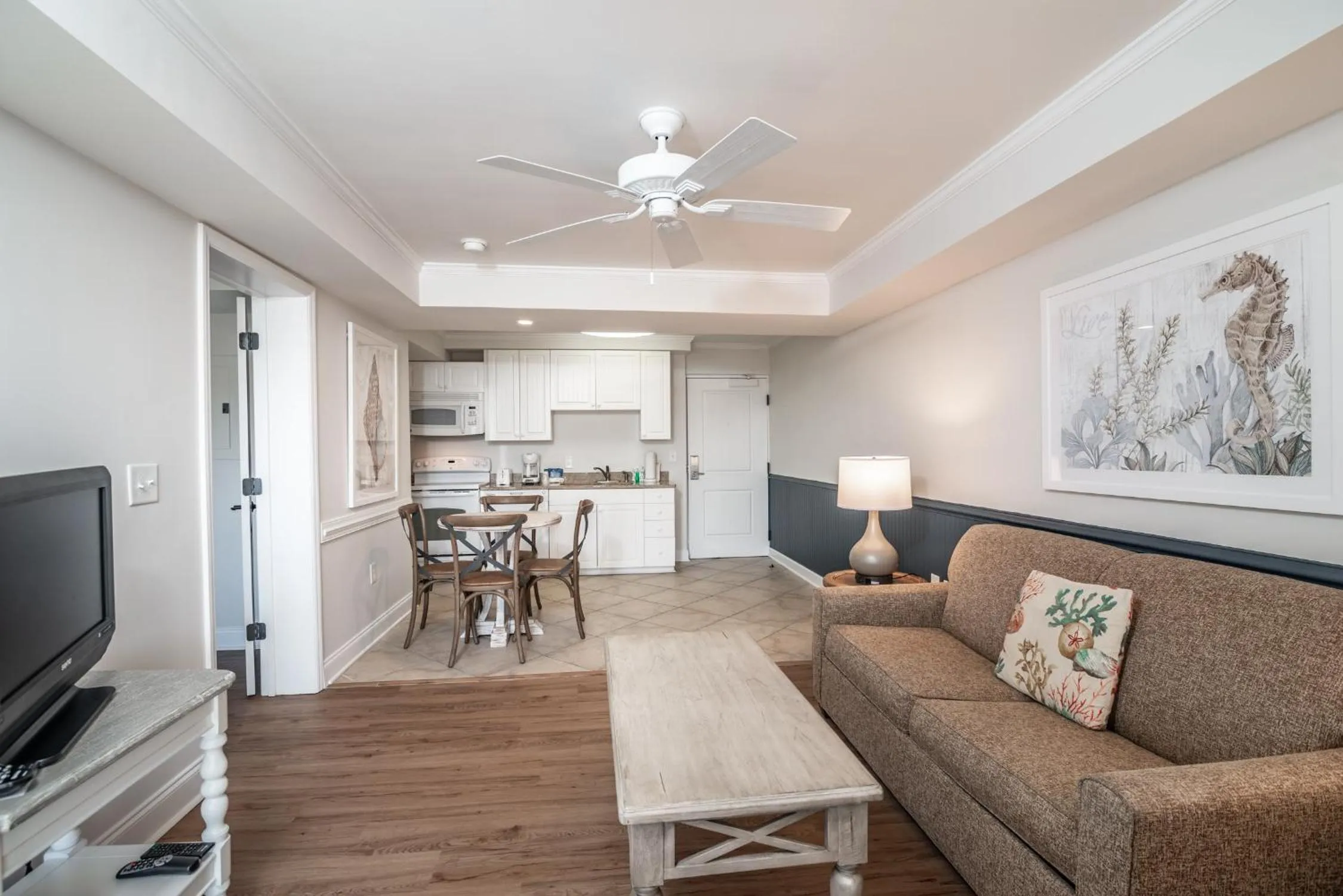 Seating area in Litchfield Beach & Golf Resort