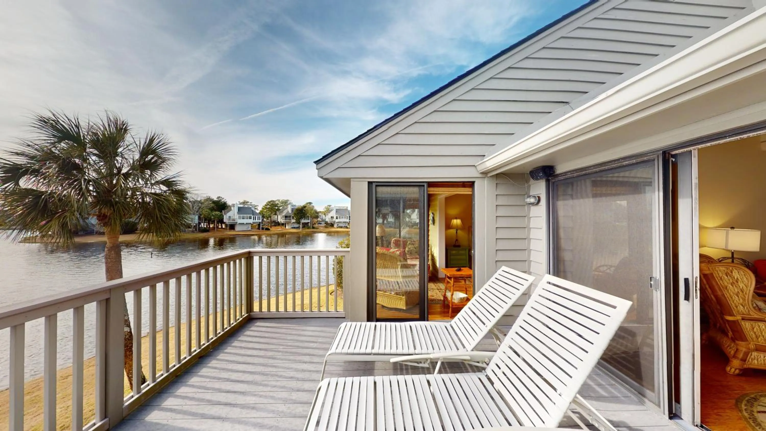 Balcony/Terrace in Litchfield Beach & Golf Resort