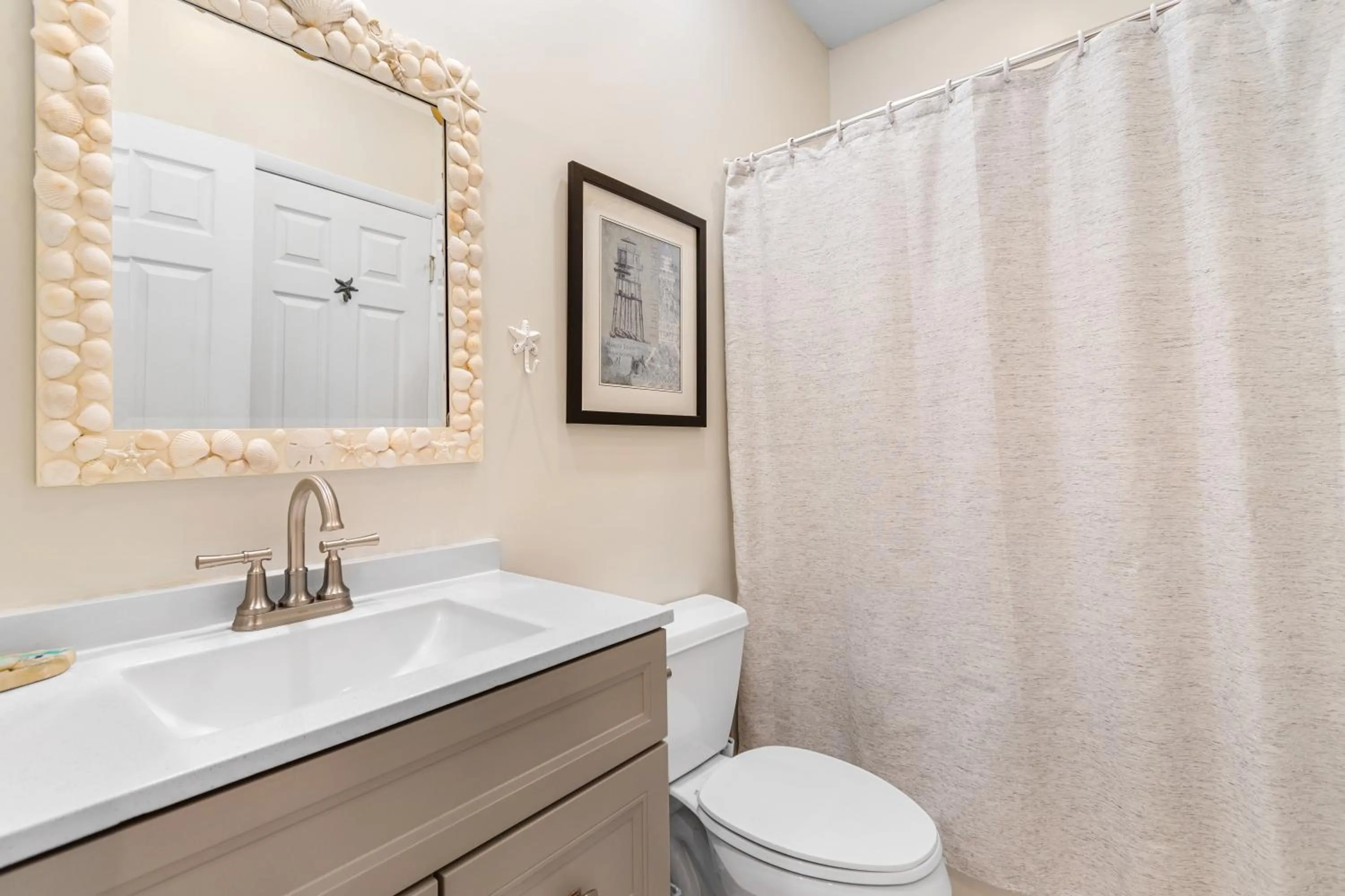 Bathroom in Litchfield Beach & Golf Resort