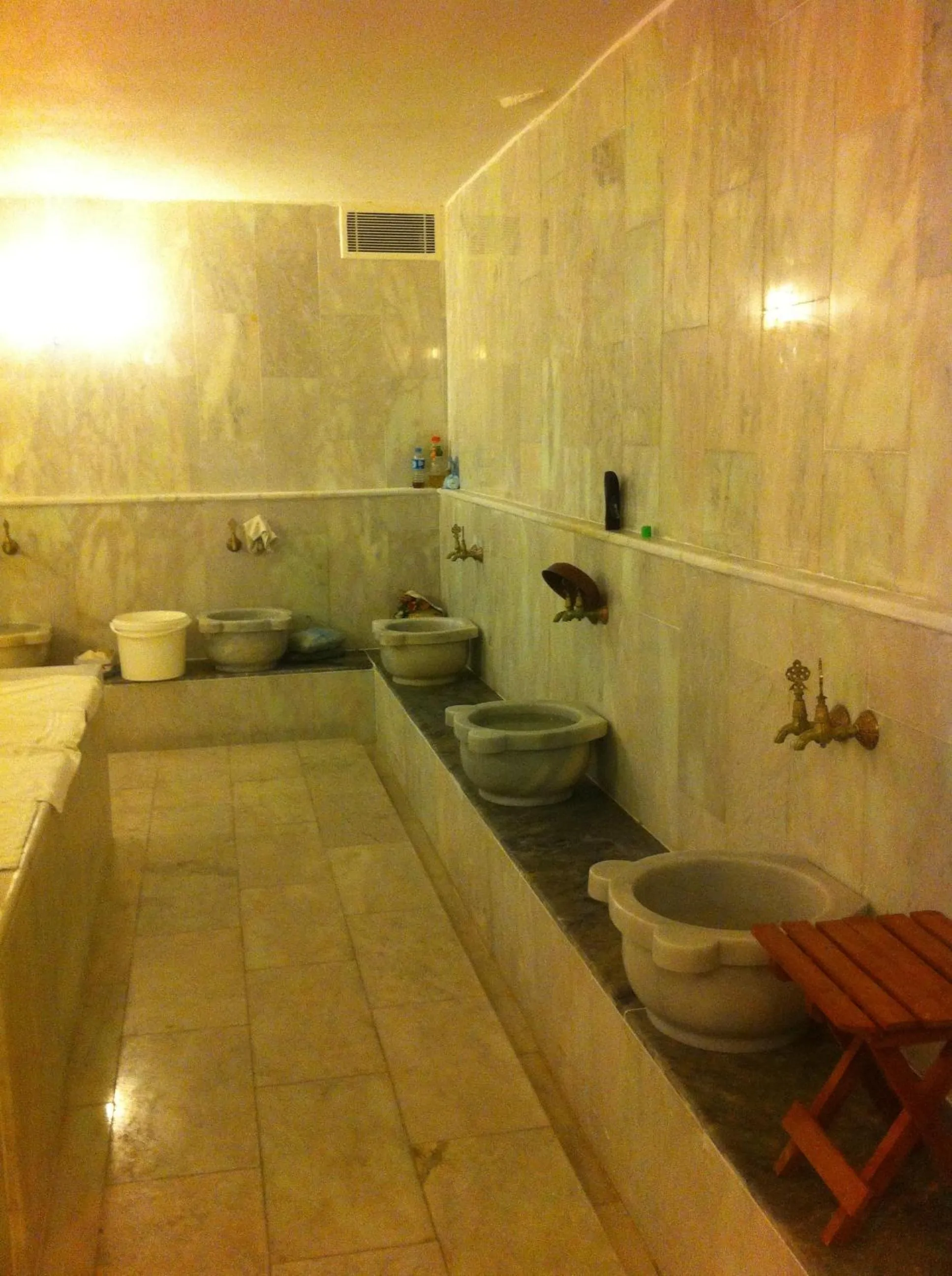 Massage in Ponz Hotel