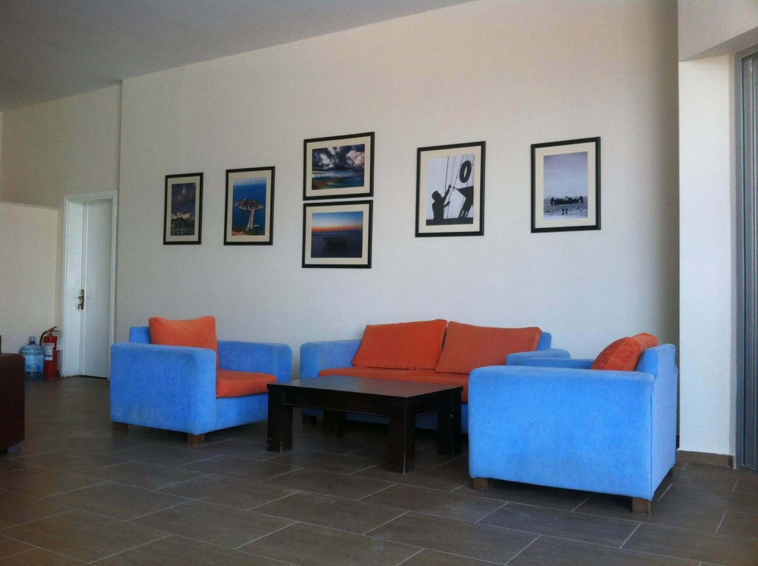 Seating area in Ponz Hotel