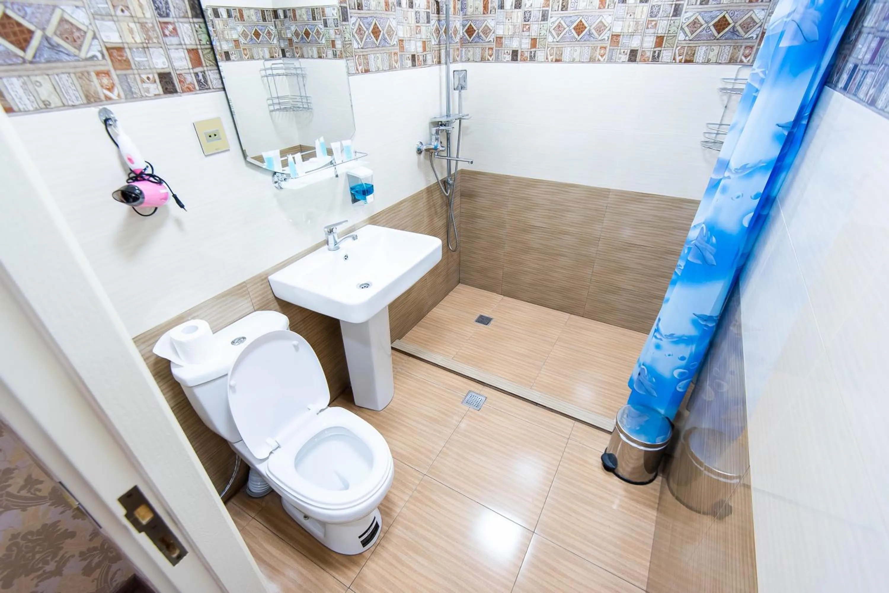 Bathroom in Damla Hotel Baku