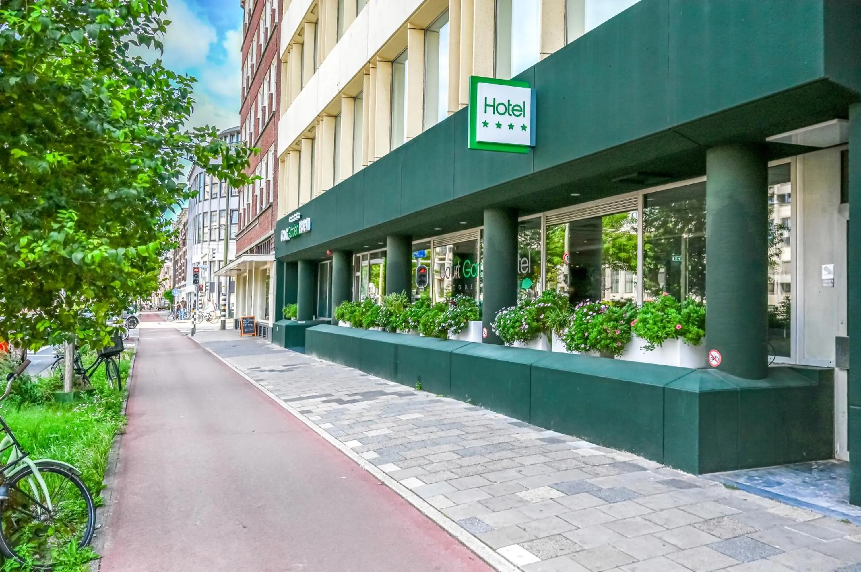 Property building in Court Garden Hotel