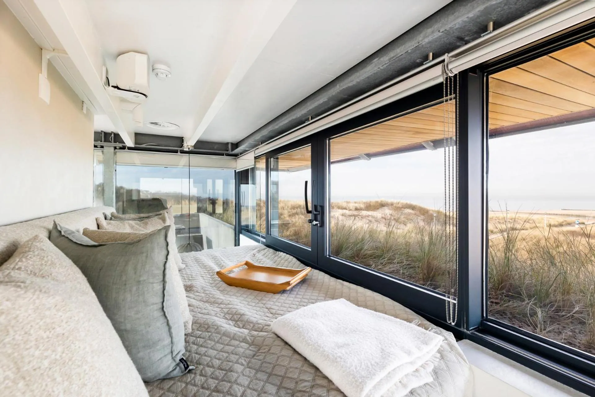 Seating area in Duinhotel Tien Torens