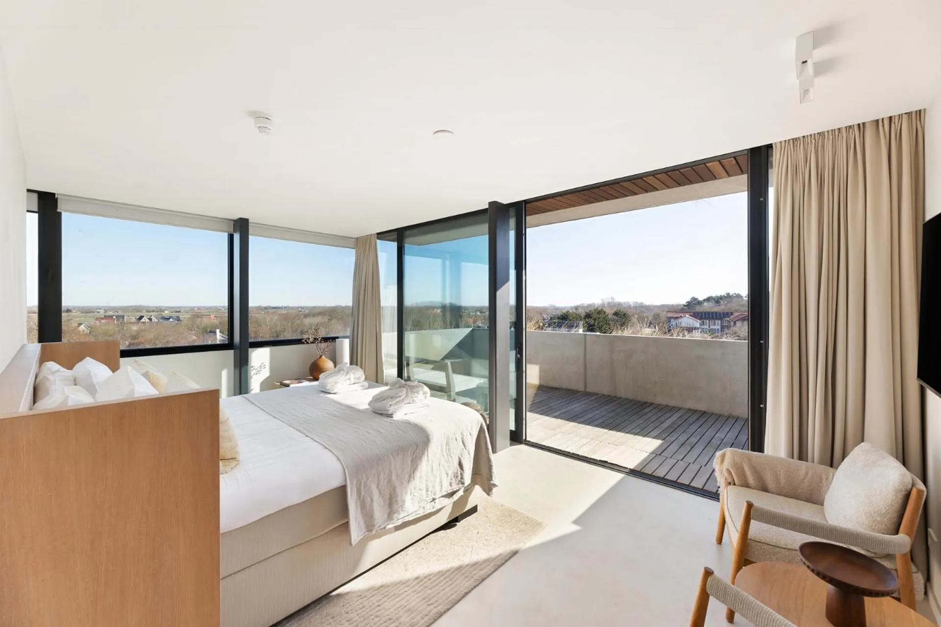 Bedroom, Bed in Duinhotel Tien Torens