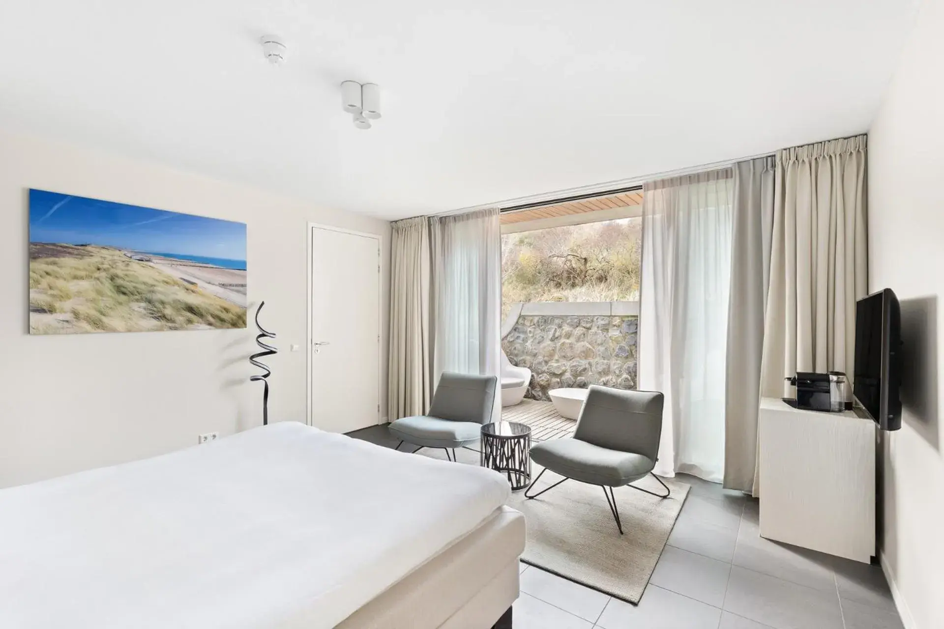 Duinlodge Large - single occupancy in Duinhotel Tien Torens Duinlodge Large - single occupancy in Duinhotel Tien Torens