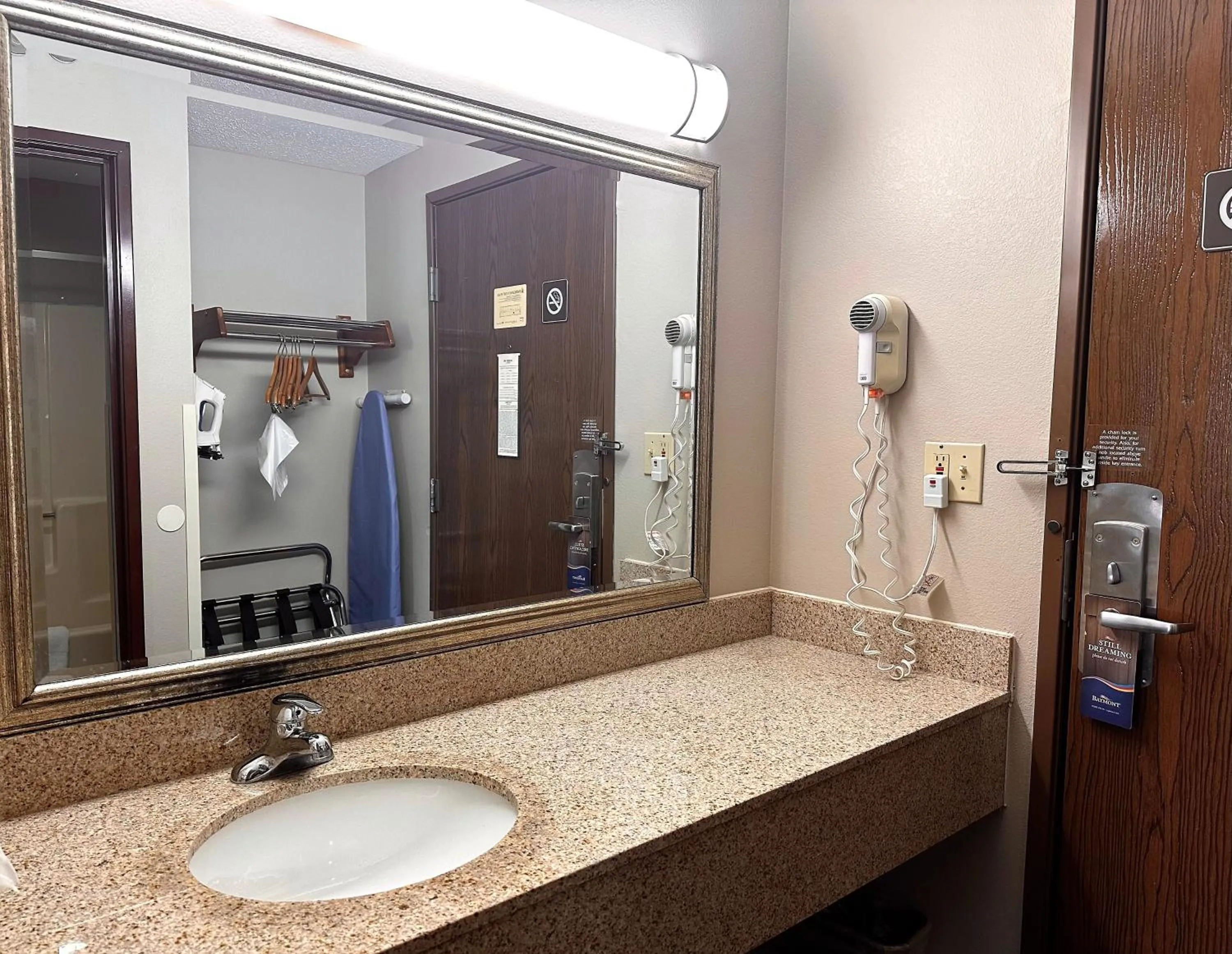 Bathroom in Baymont by Wyndham Corydon