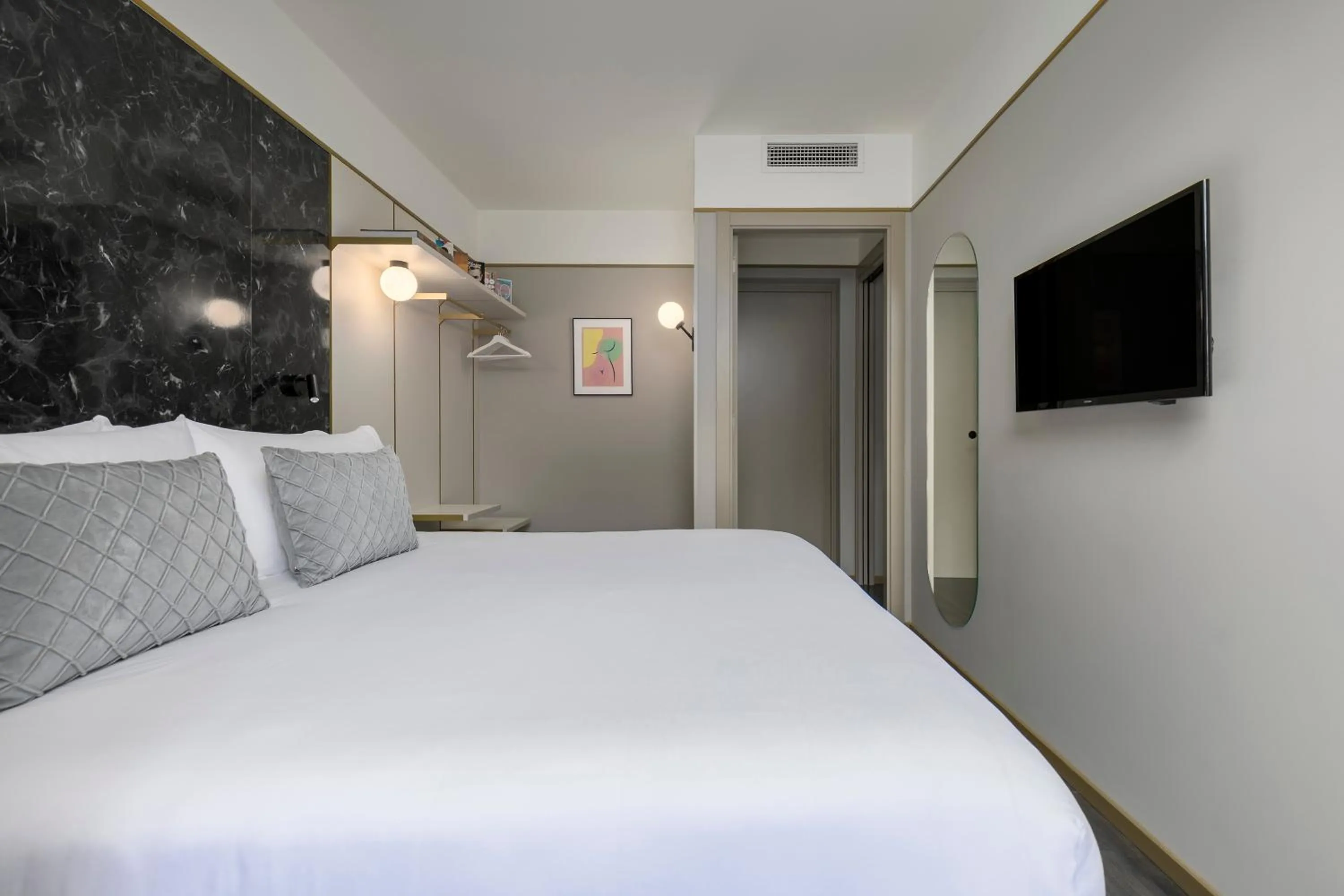 Bed in Be Mate Paseo de Gracia