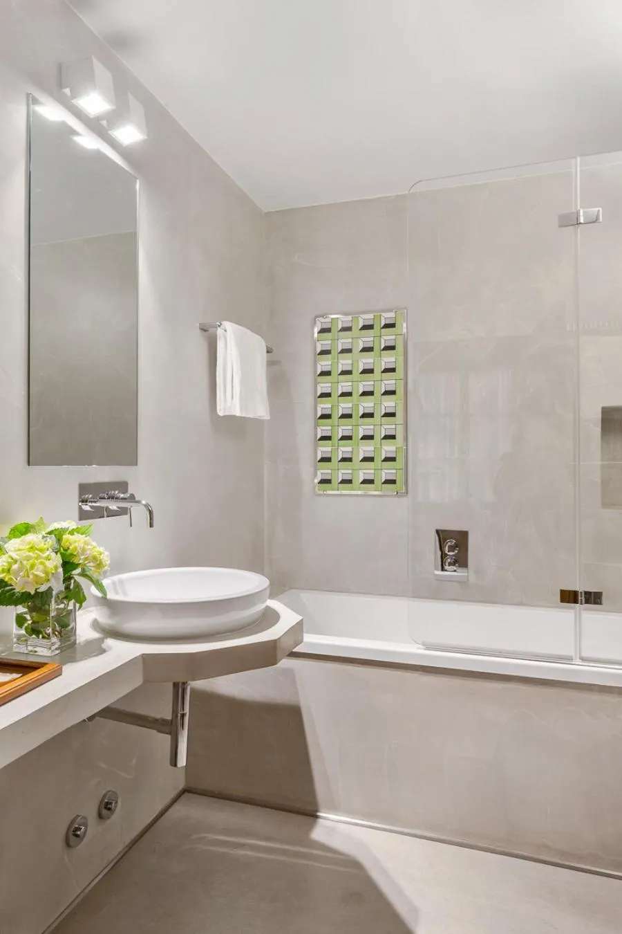 Bathroom in Hotel Pironi