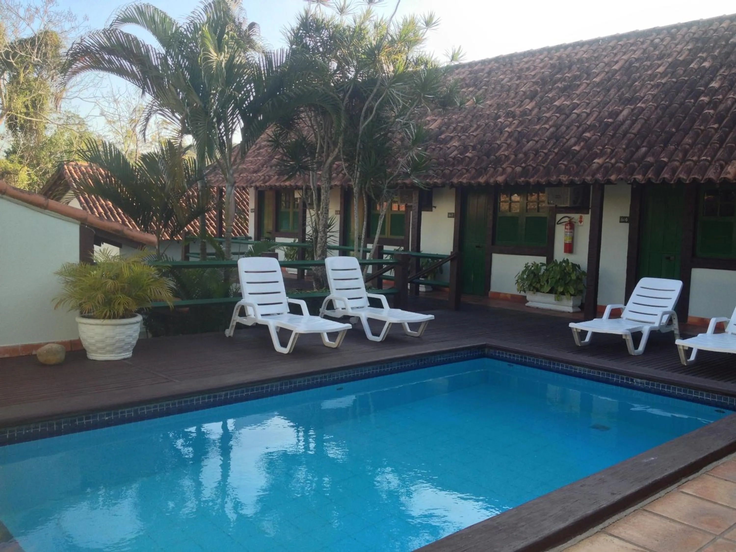 Swimming pool in Barla Inn Suites