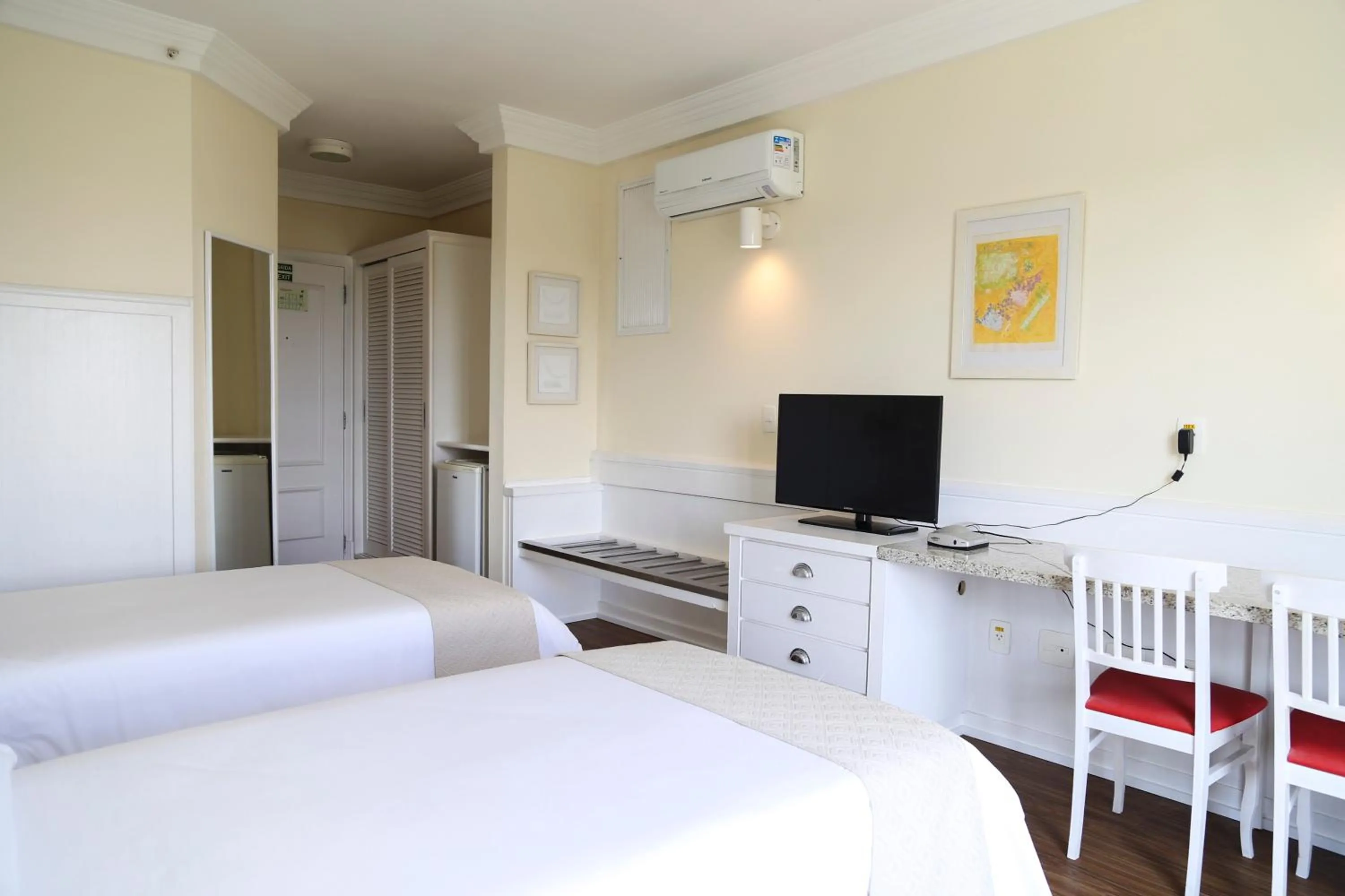 Photo of the whole room, Bed in Vitória Hotel Convention Indaiatuba