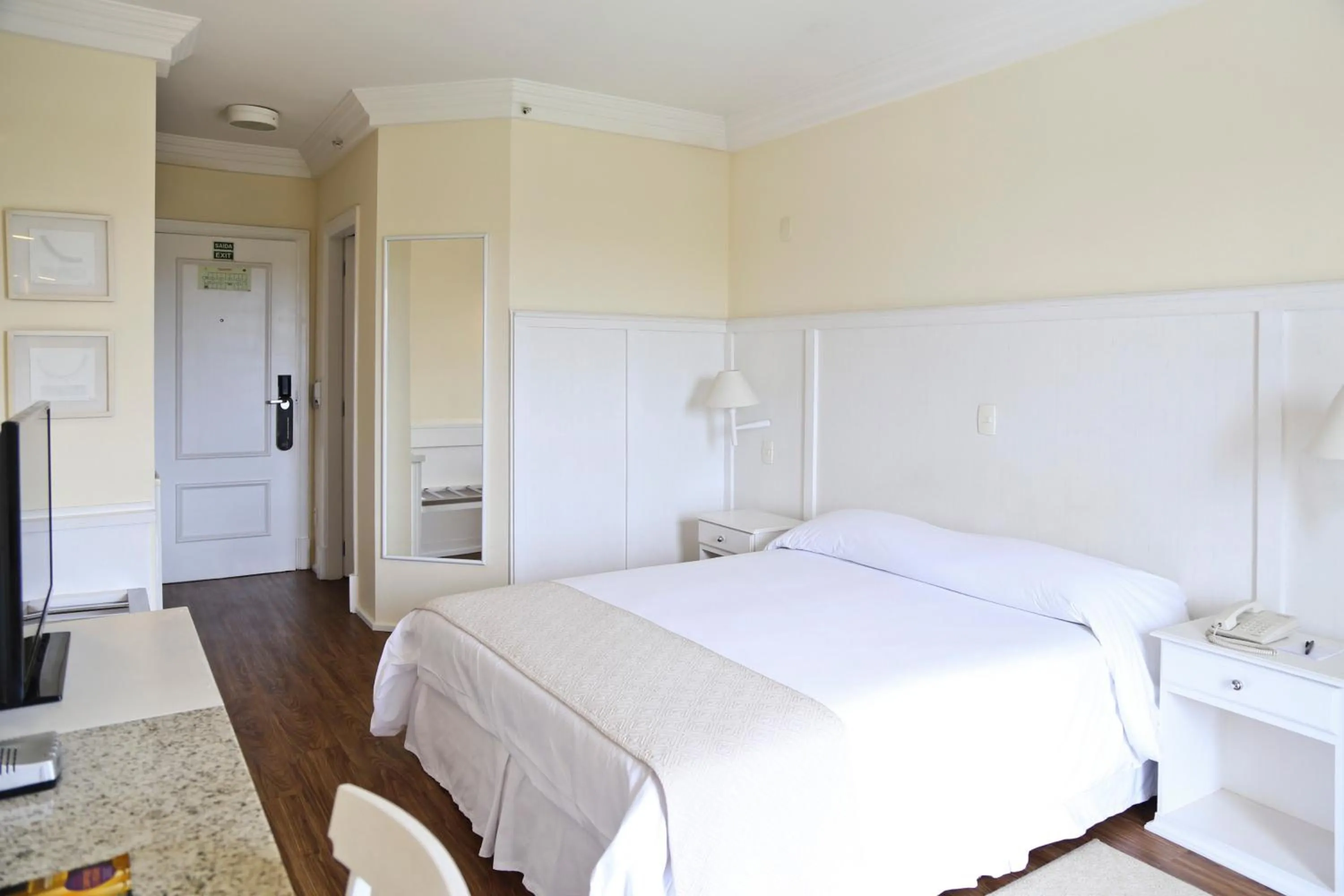 Photo of the whole room, Bed in Vitória Hotel Convention Indaiatuba