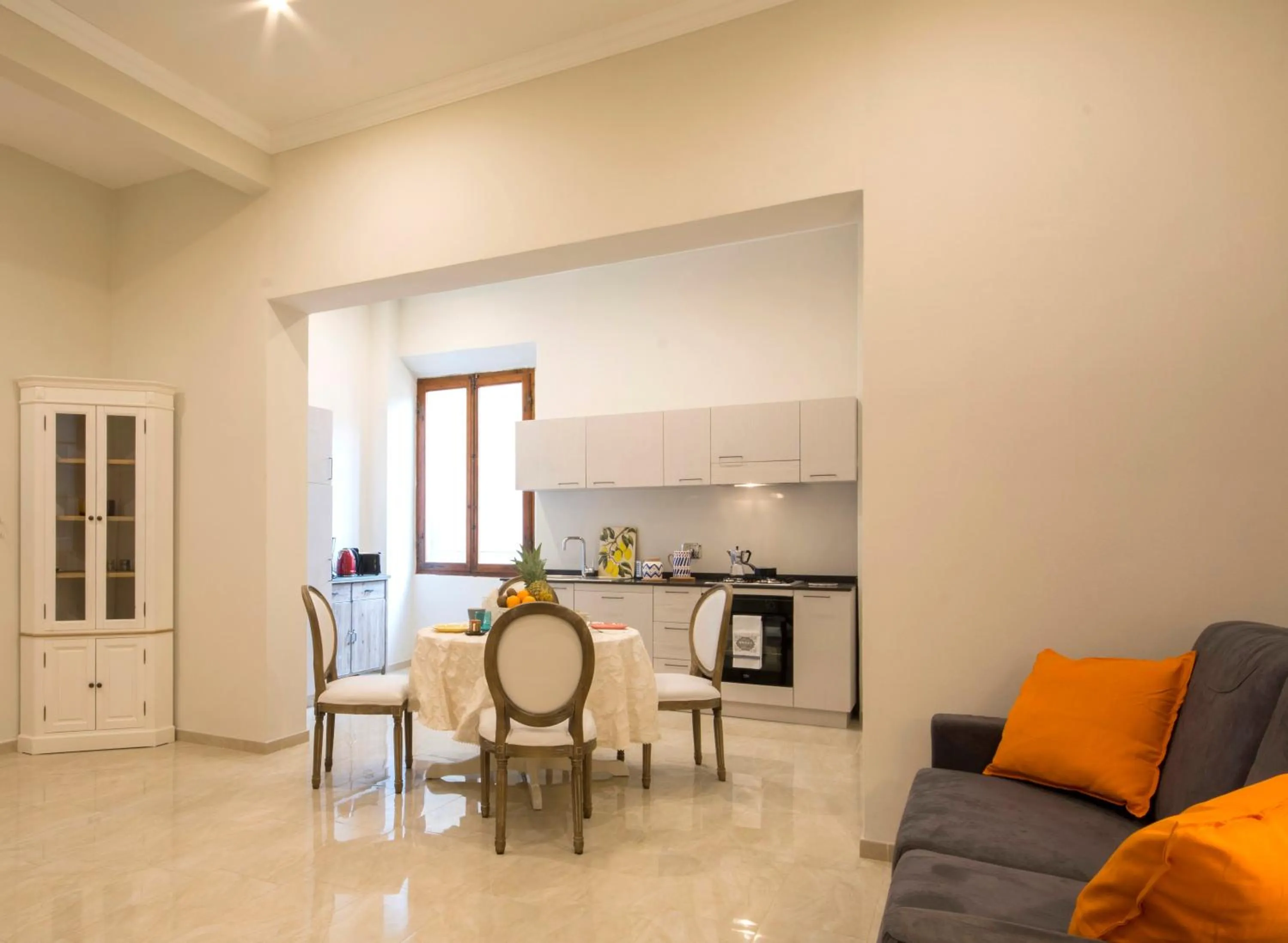 Kitchen or kitchenette in Iris Apartments by Mmega