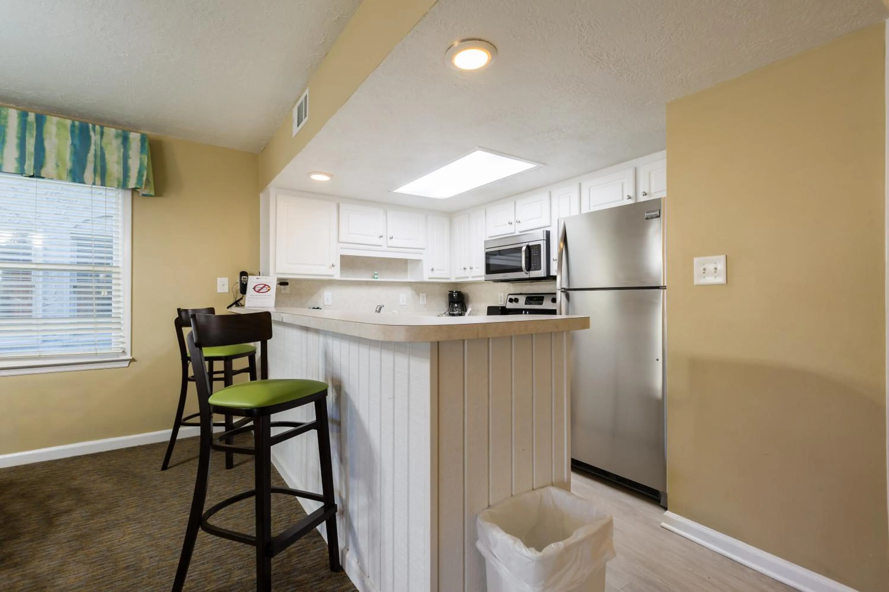 Kitchen or kitchenette in Country Club Villas