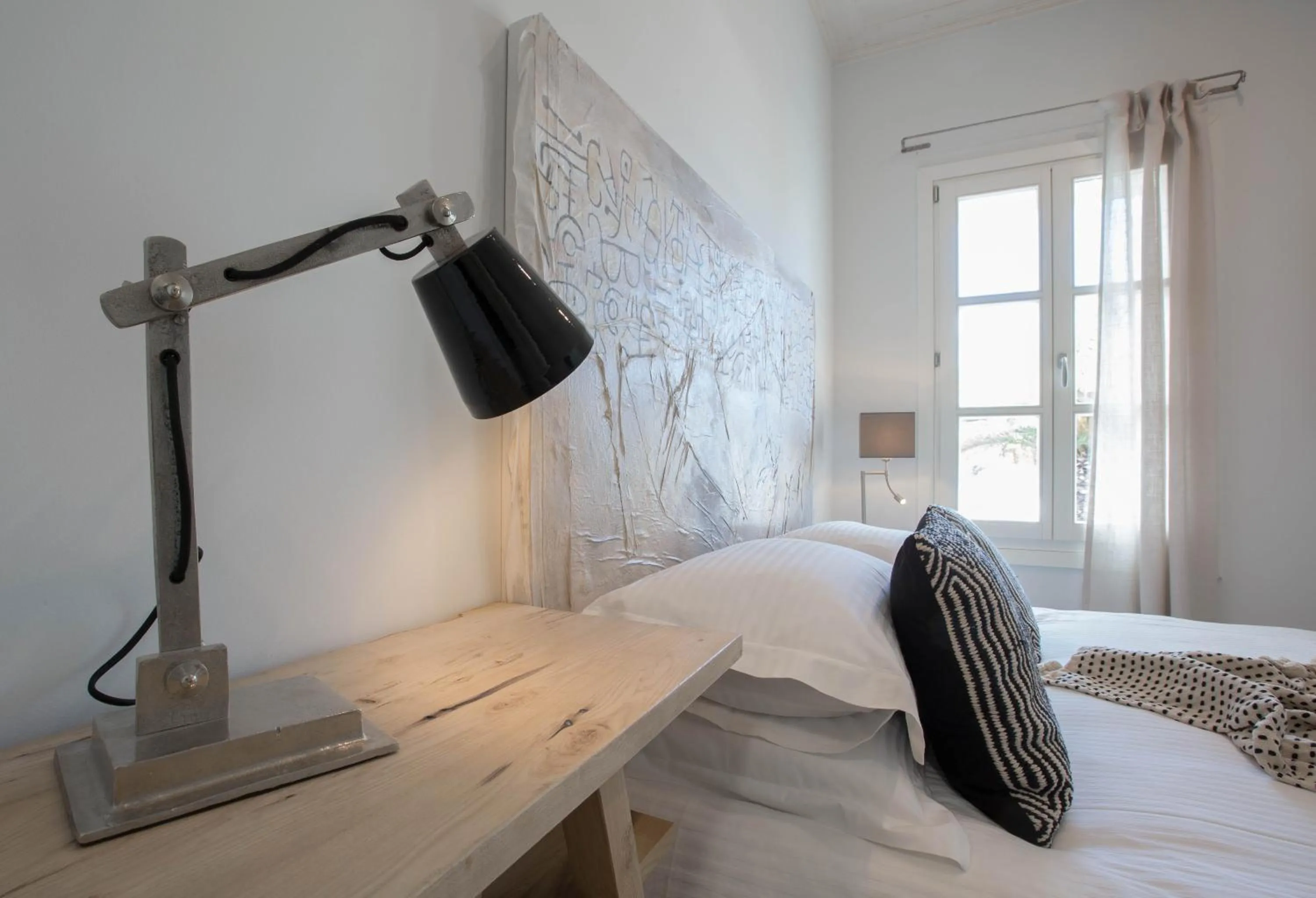 Decorative detail, Bed in Amymone Suites