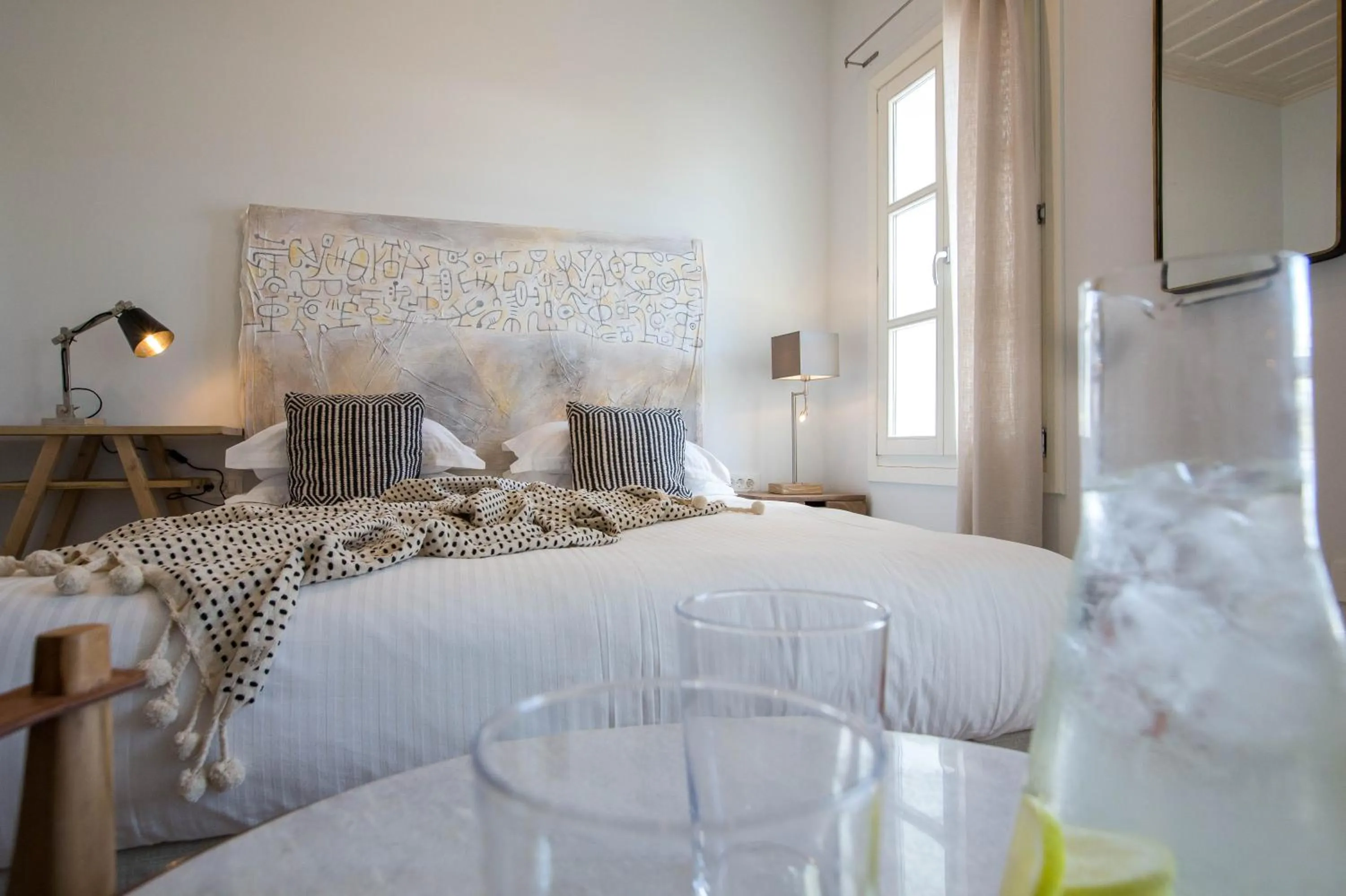 Photo of the whole room, Bed in Amymone Suites