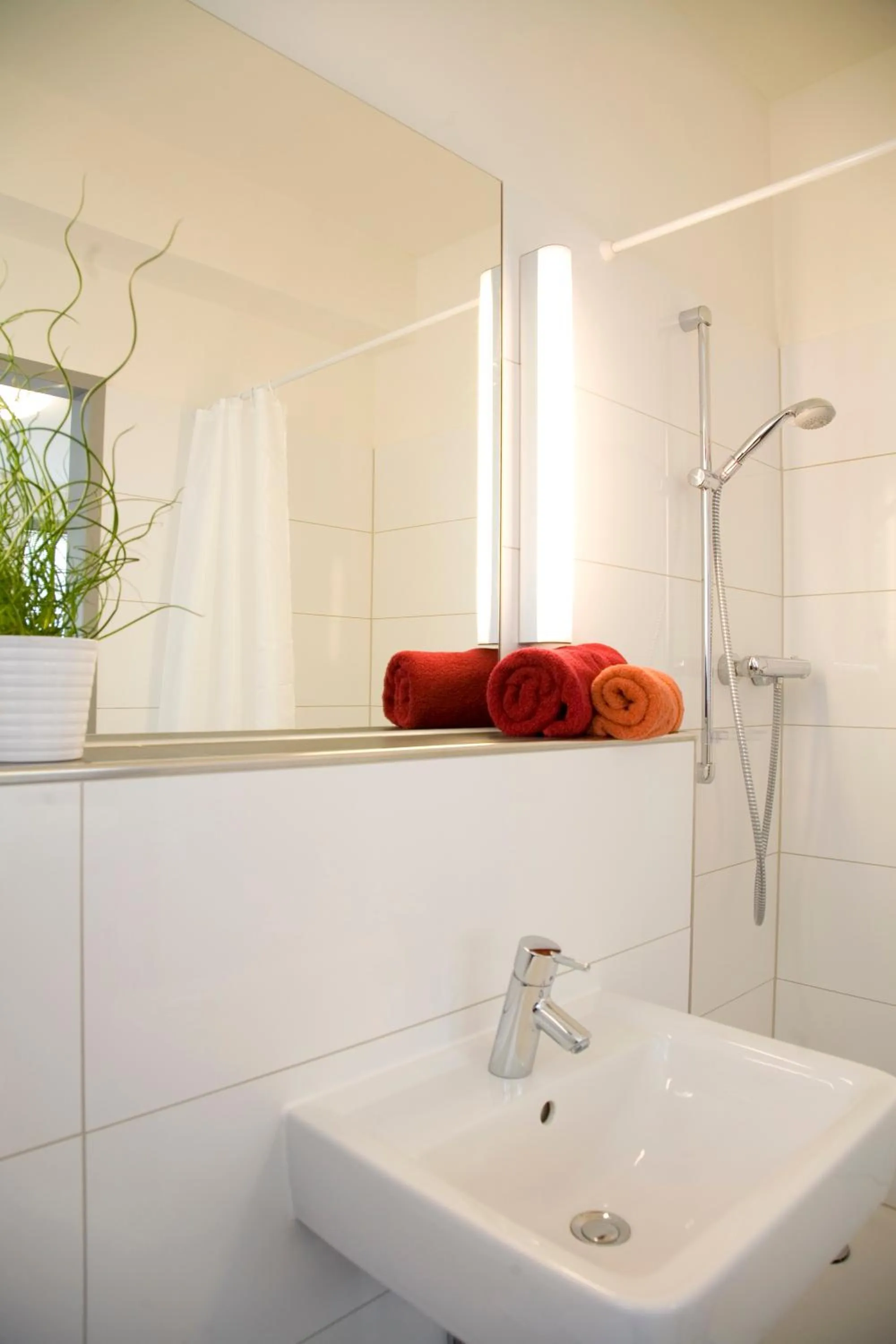 Shower in Hostel Köln