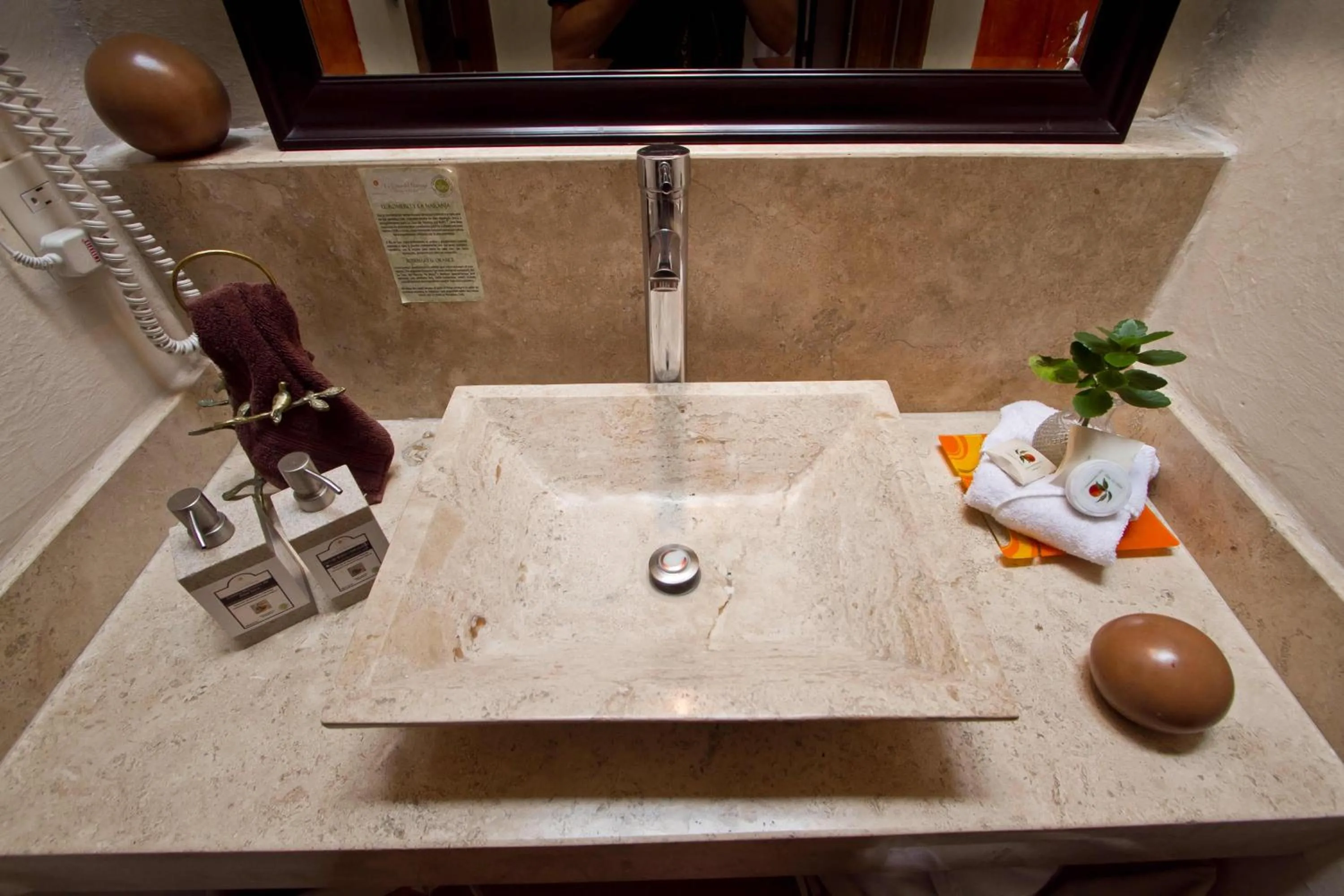 Bathroom in La Casa del Naranjo Hotel Boutique