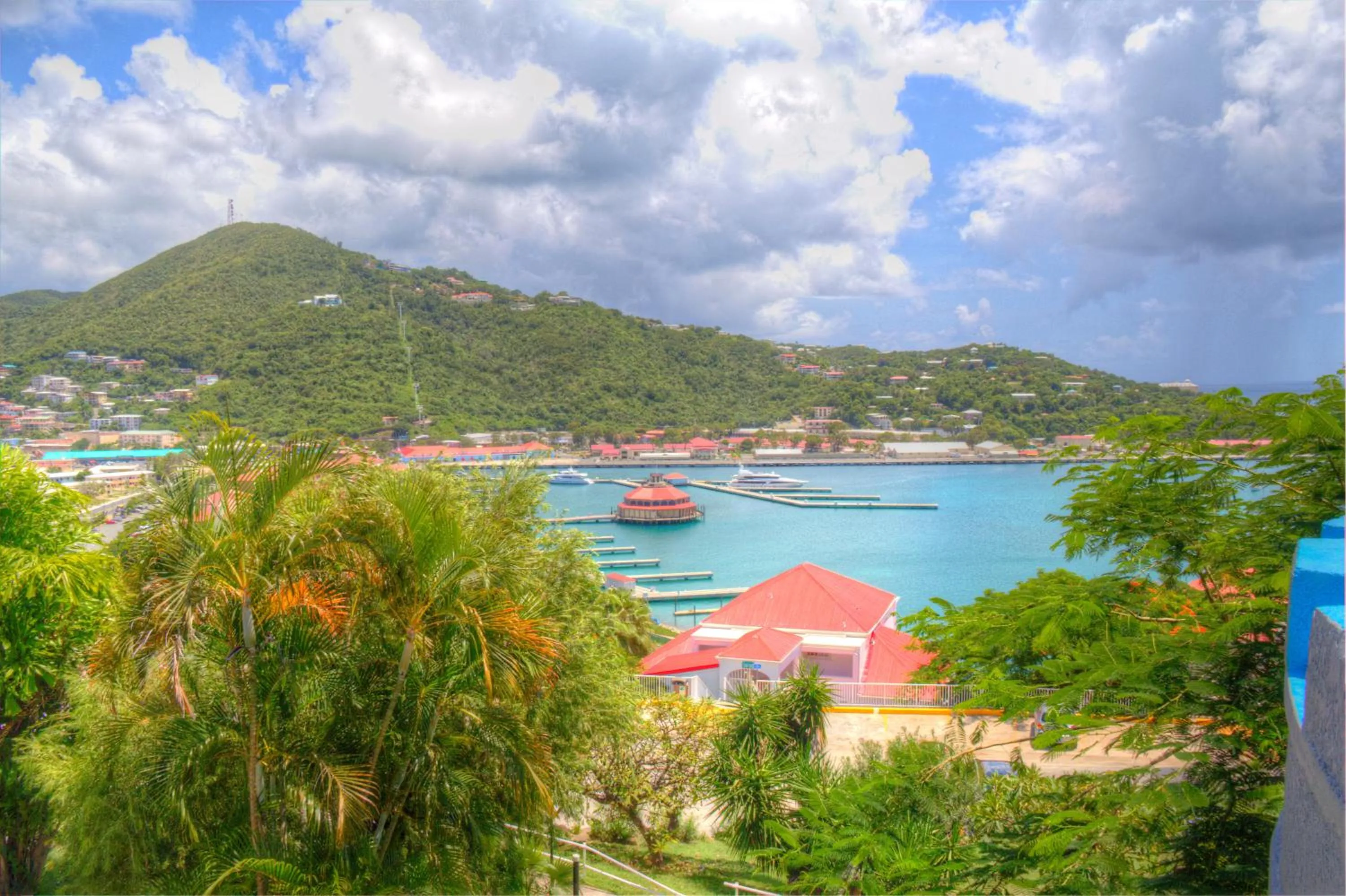 Area and facilities in Castle Villas at Bluebeards