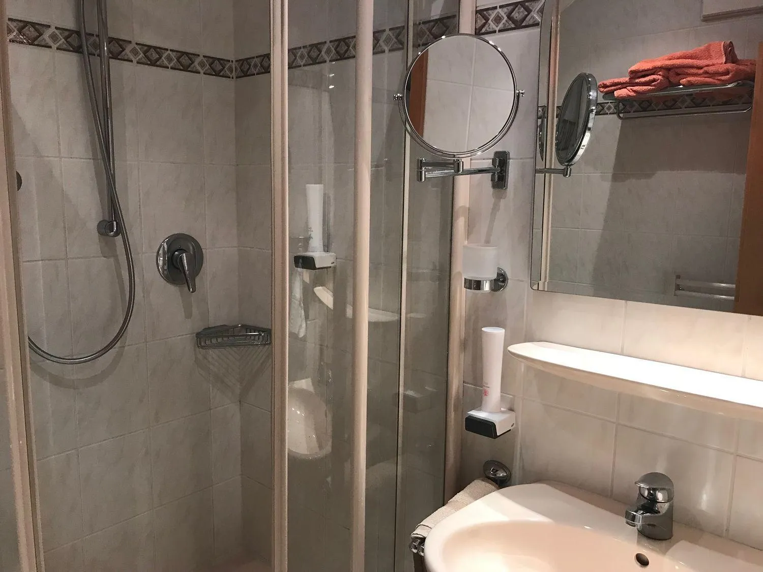 Bathroom in Gasthof & Hotel Goldener Hirsch