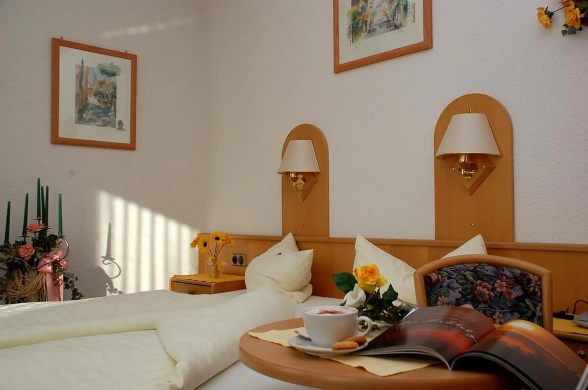 Bedroom, Bed in Gasthof & Hotel Goldener Hirsch