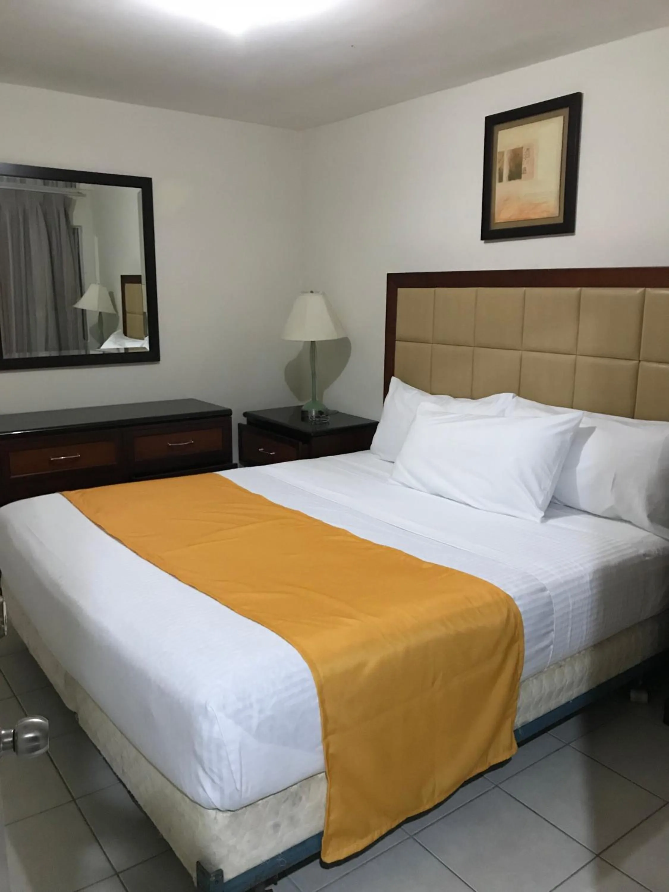 Bed in Hotel Guillen Jr