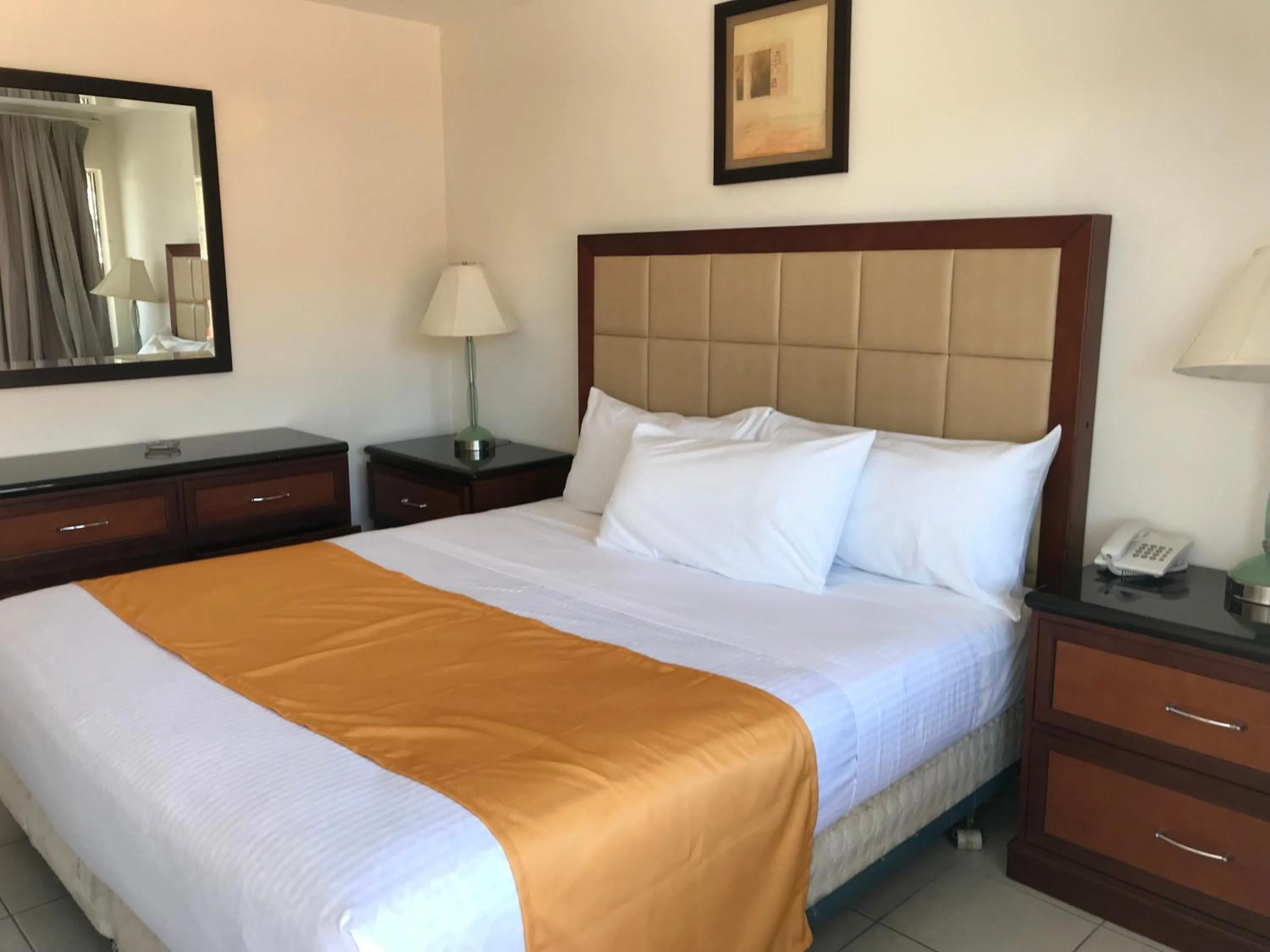 Bed in Hotel Guillen Jr