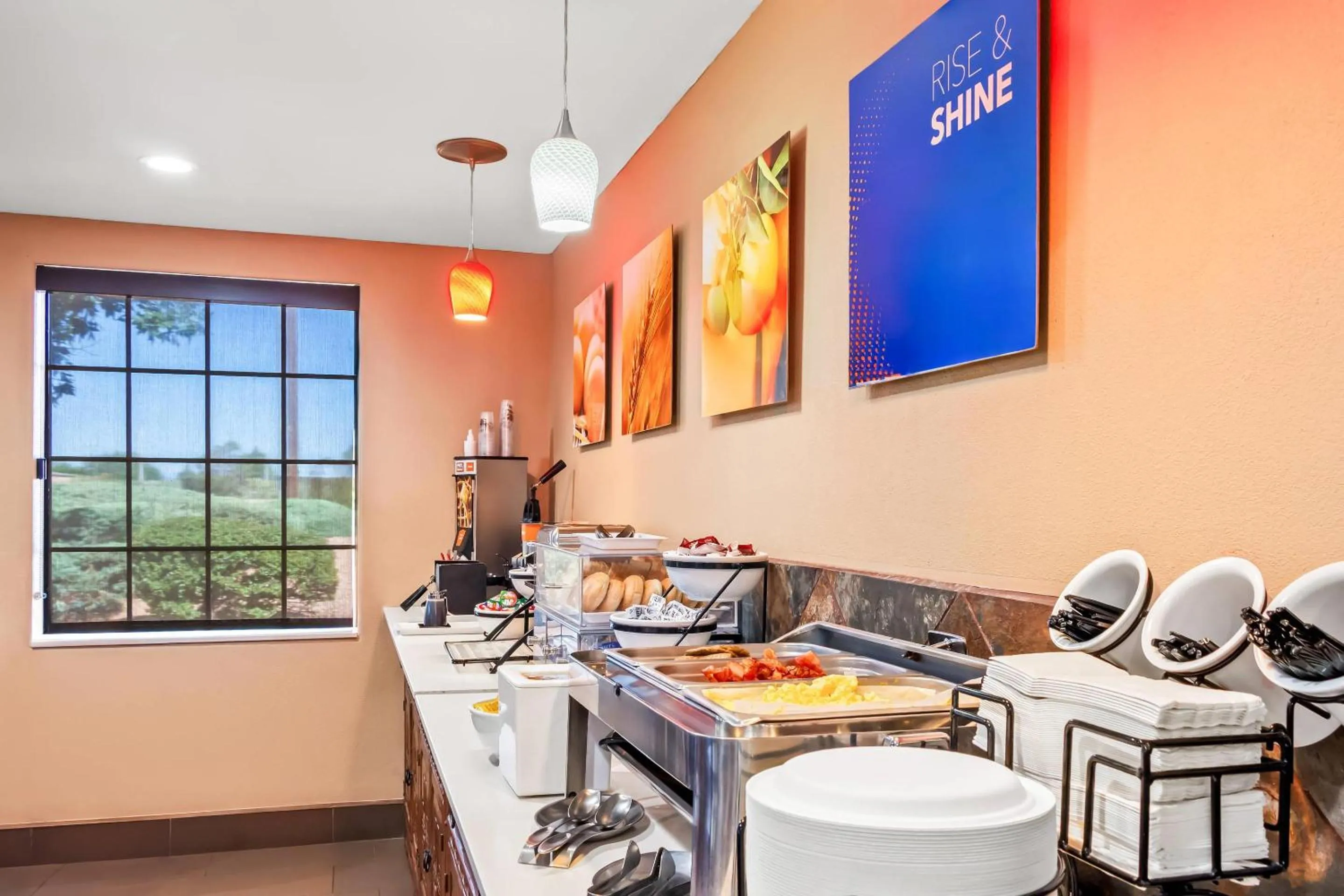 Breakfast in Comfort Inn Santa Fe South