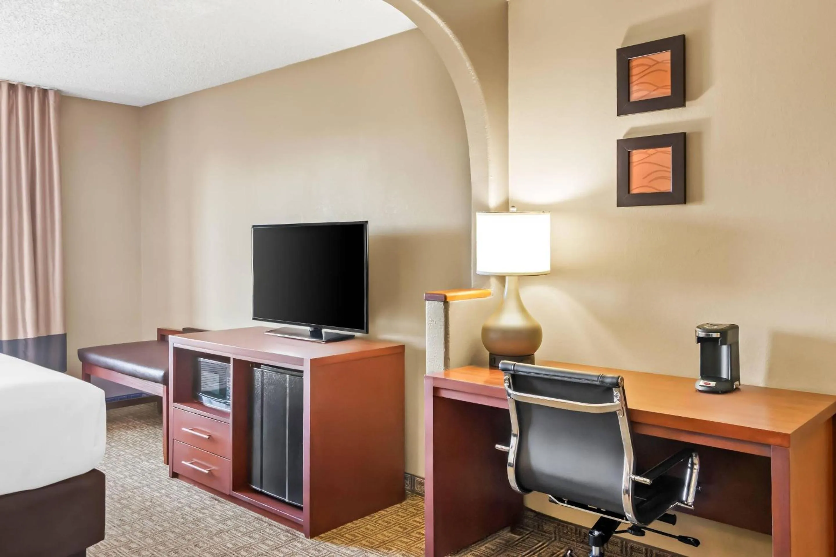 Bedroom in Comfort Inn Santa Fe South