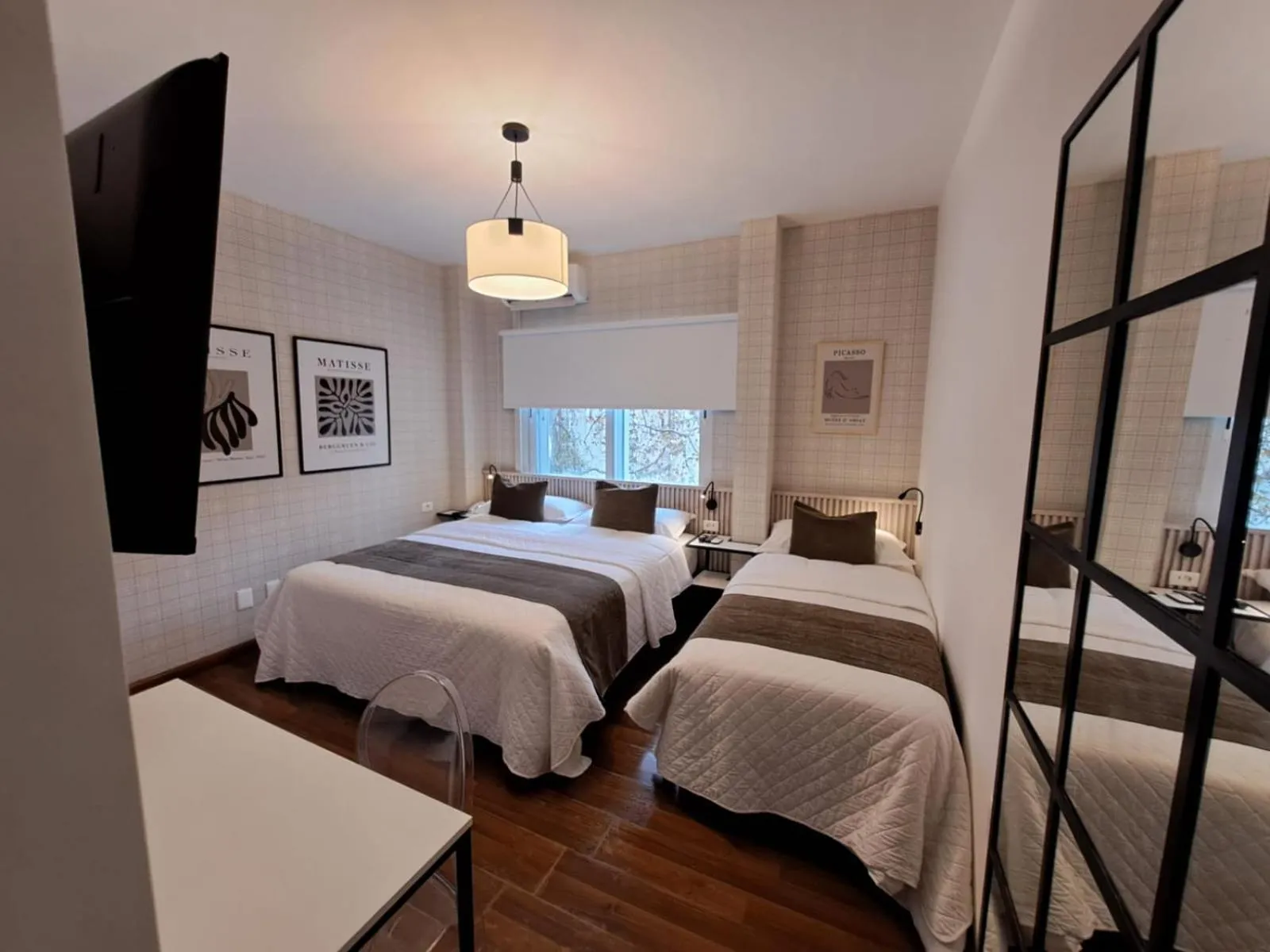 Bedroom, Bed in Hotel Alvear