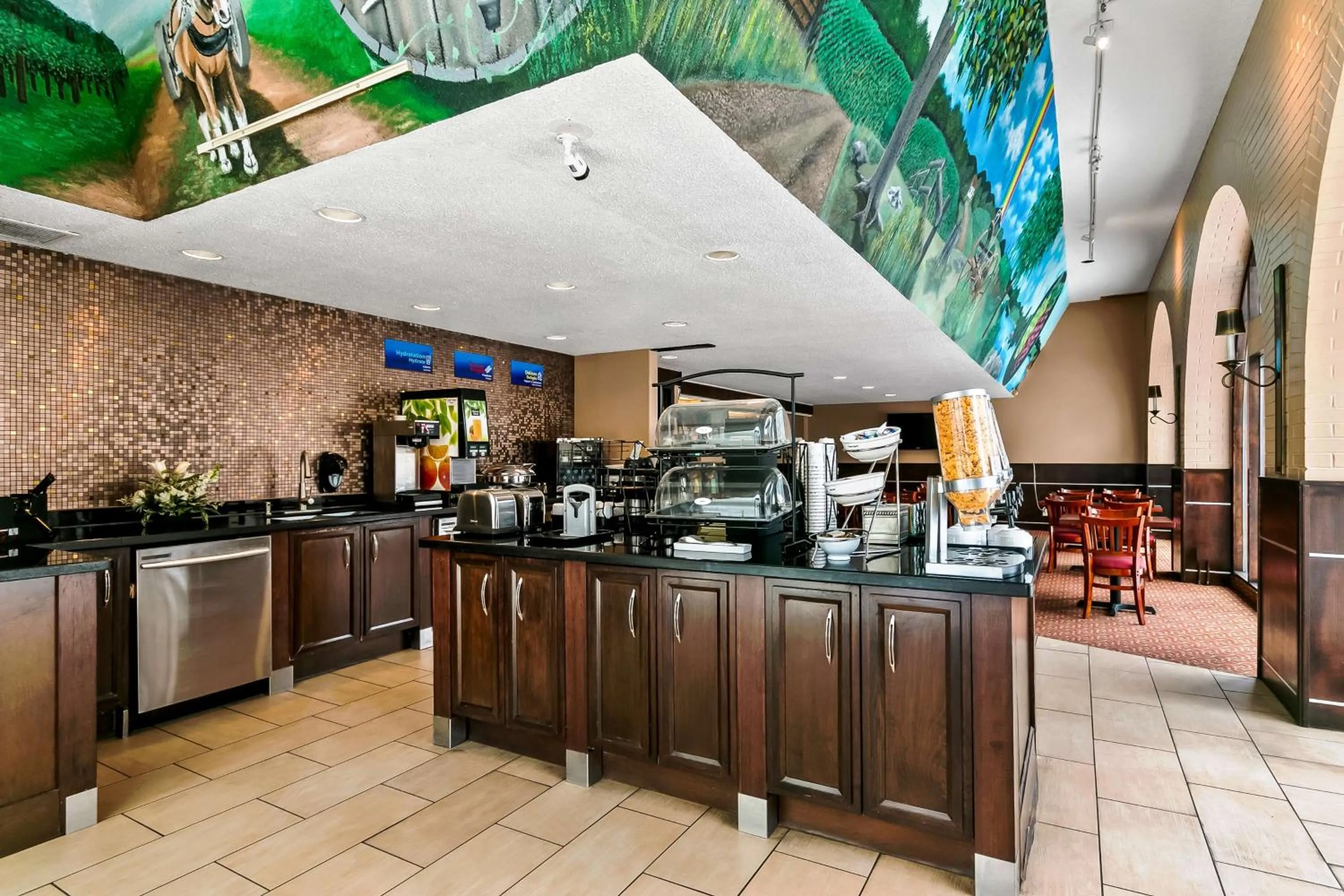 Breakfast in Best Western Downtown Sudbury