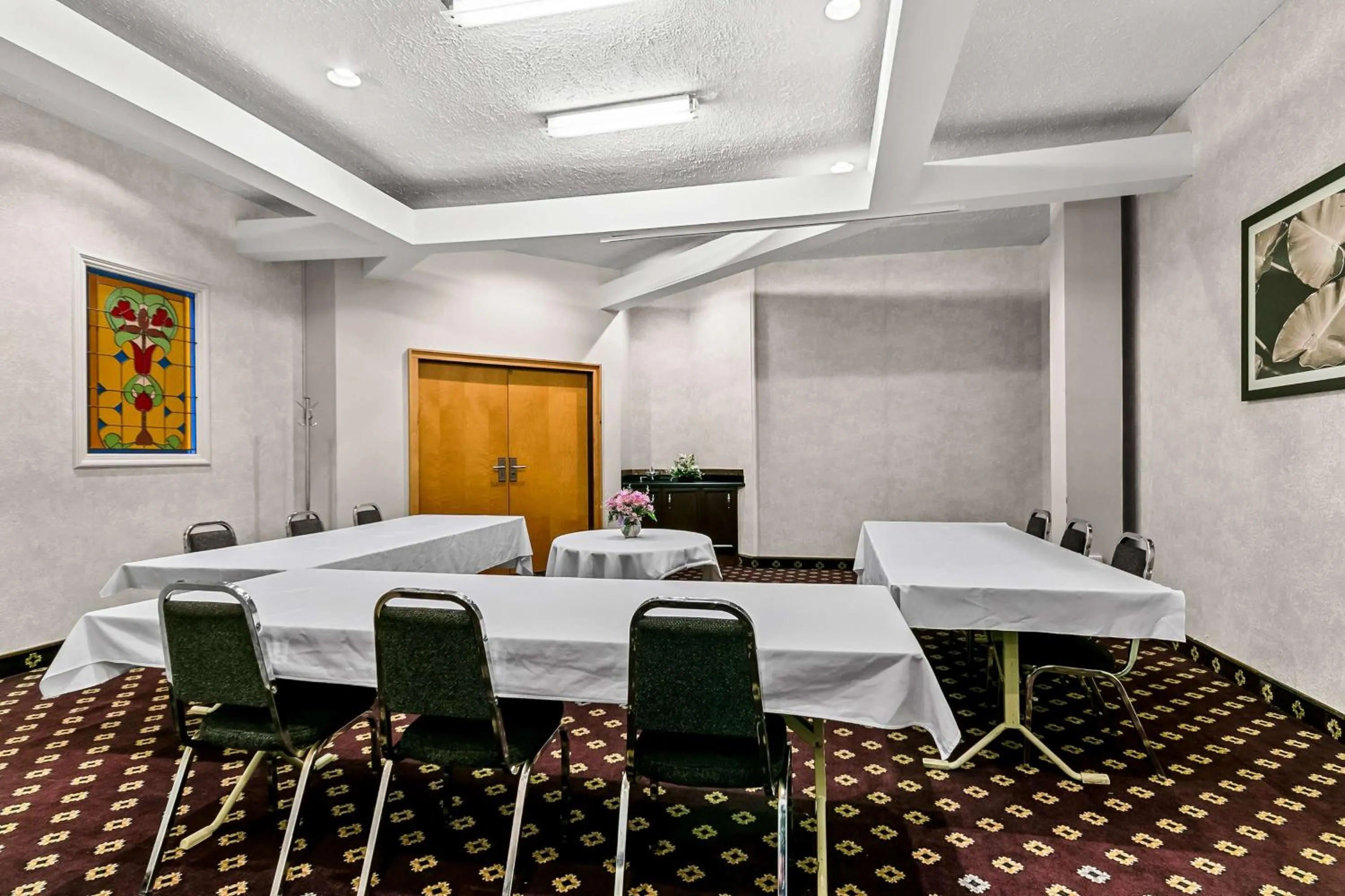 Banquet/Function facilities in Best Western Downtown Sudbury
