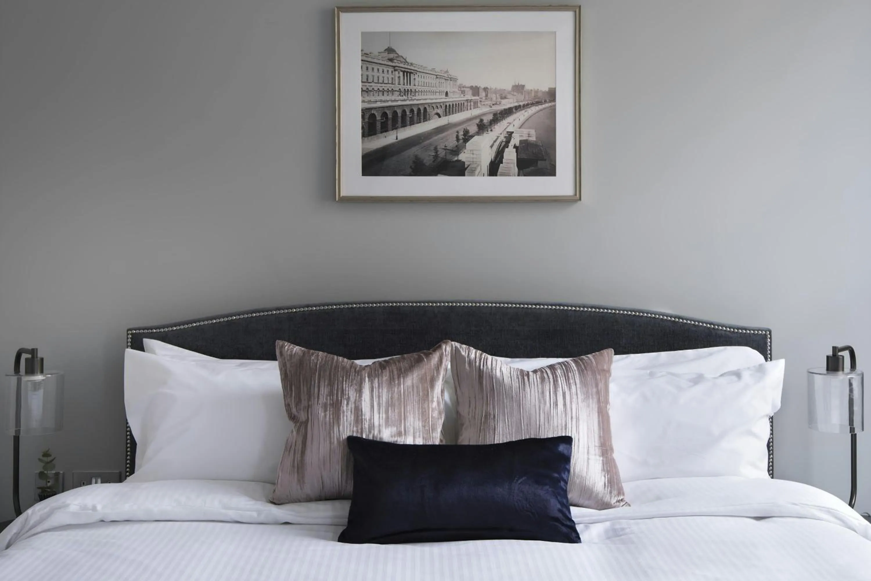 Bedroom in Sonder by Marriott Bonvoy Museum House Apartments British Museum